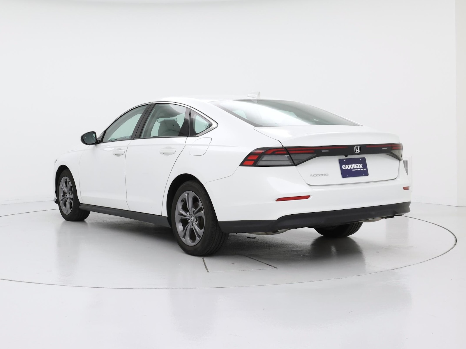 2024 Honda Accord EX - Photo 3