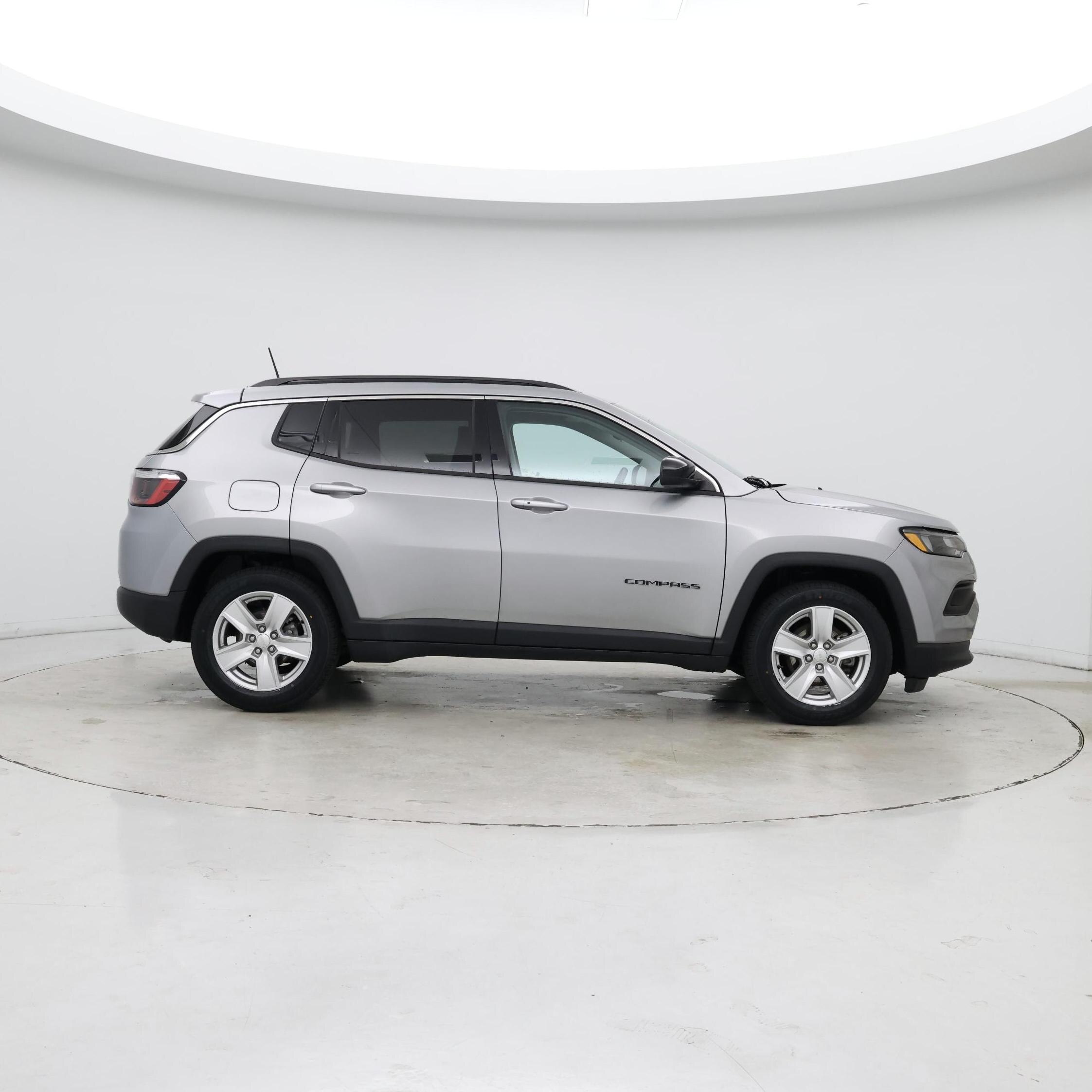 Thumbnail: 2022 Jeep Compass - 7