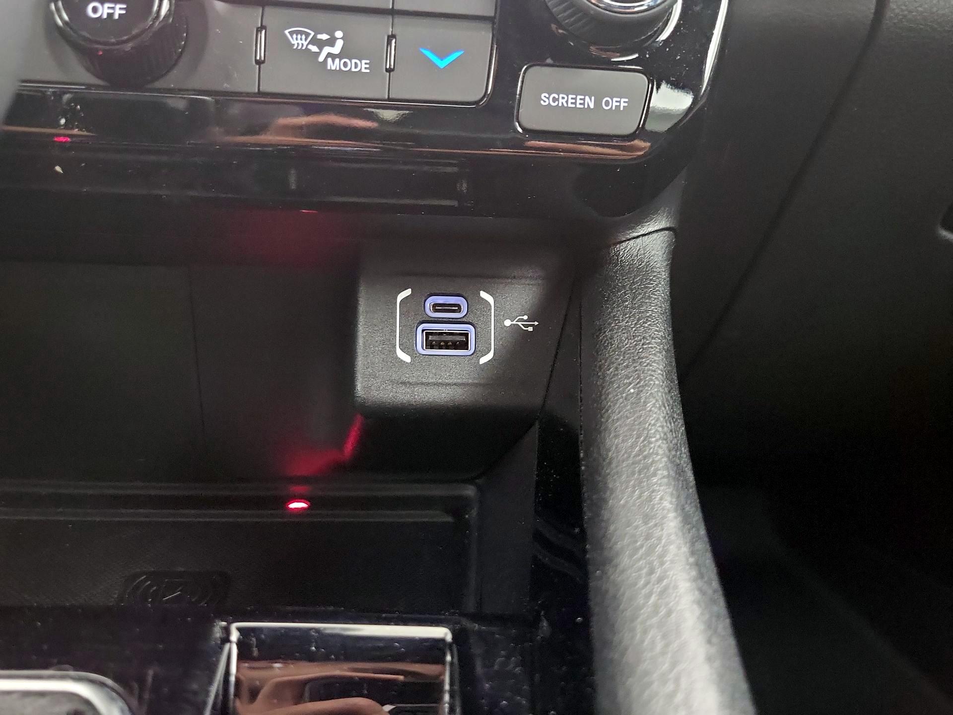 Thumbnail: 2023 Jeep Compass - 19