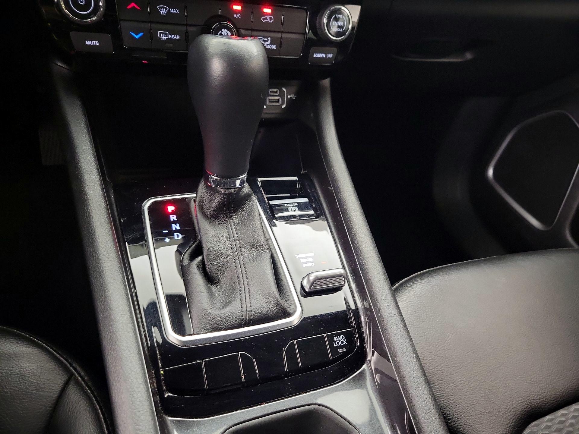 Thumbnail: 2023 Jeep Compass - 17