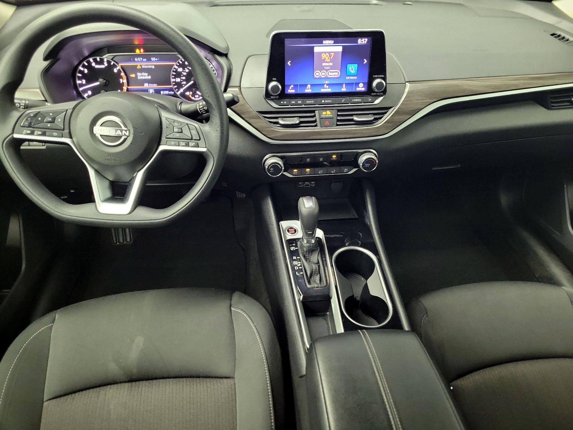 Thumbnail: 2024 Nissan Altima - 9