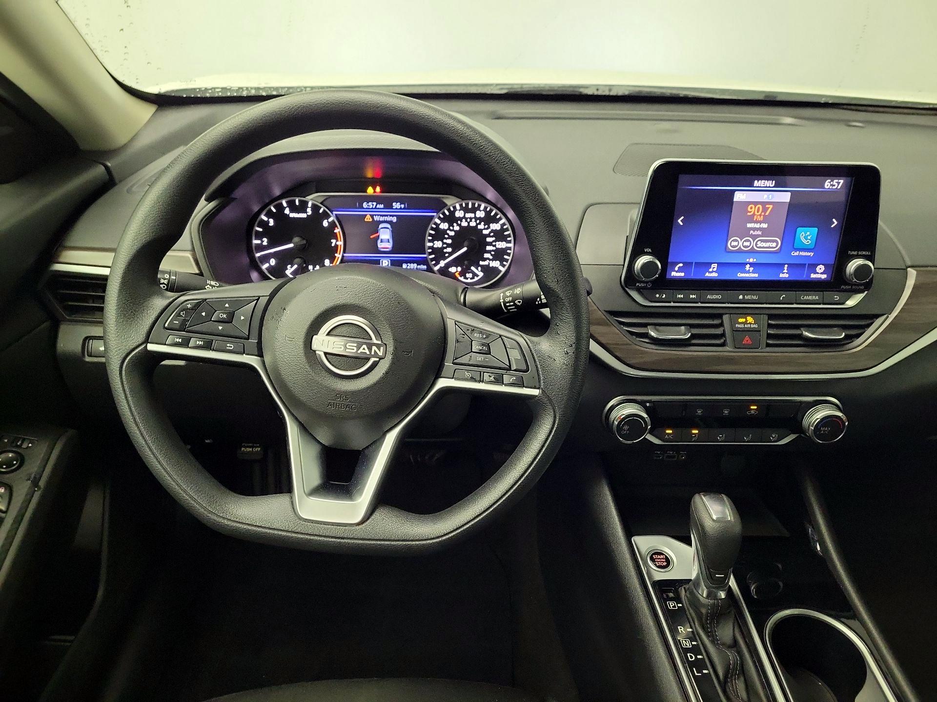 Thumbnail: 2024 Nissan Altima - 10