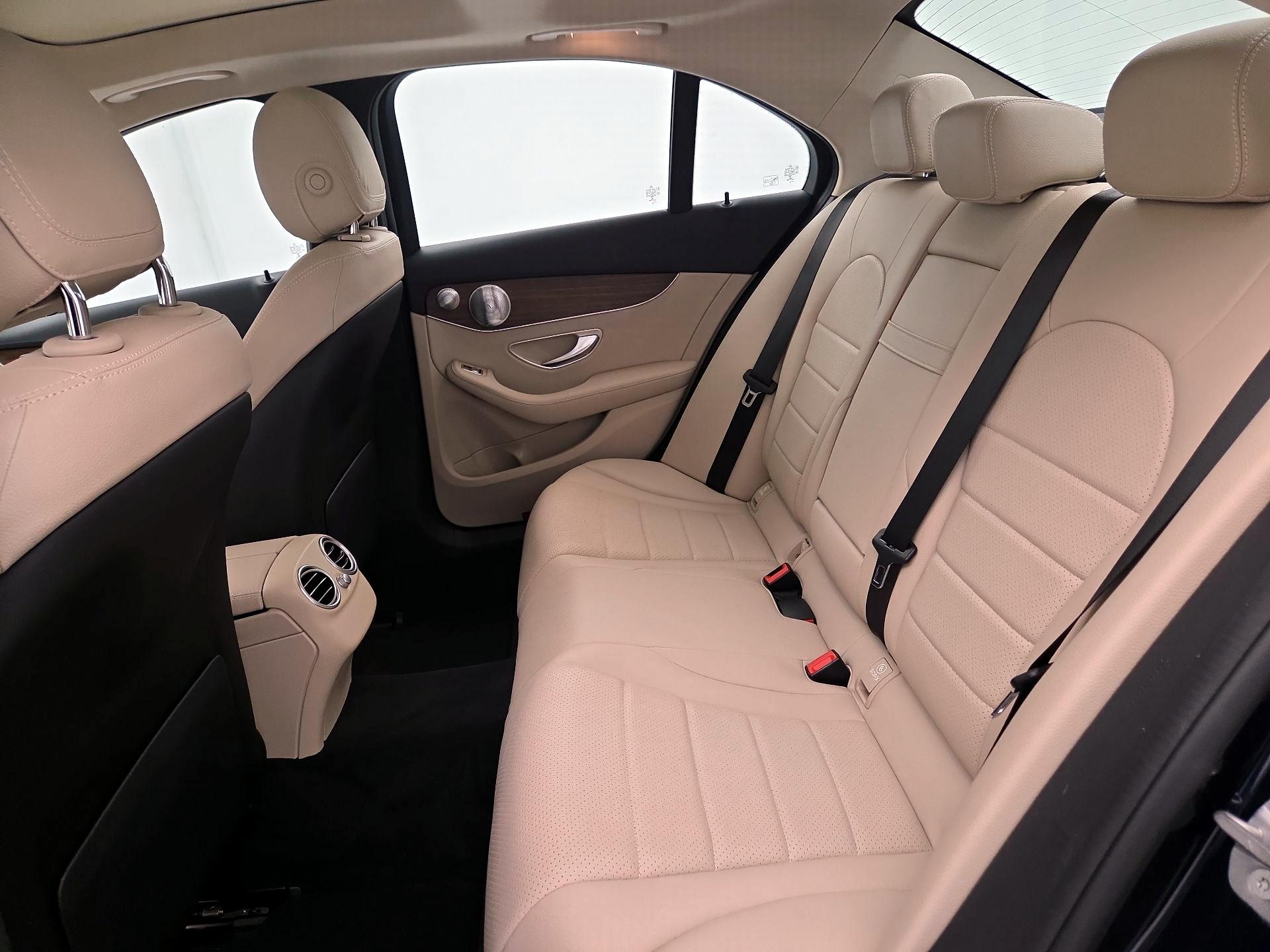 Thumbnail: 2021 Mercedes-Benz C-Class - 20