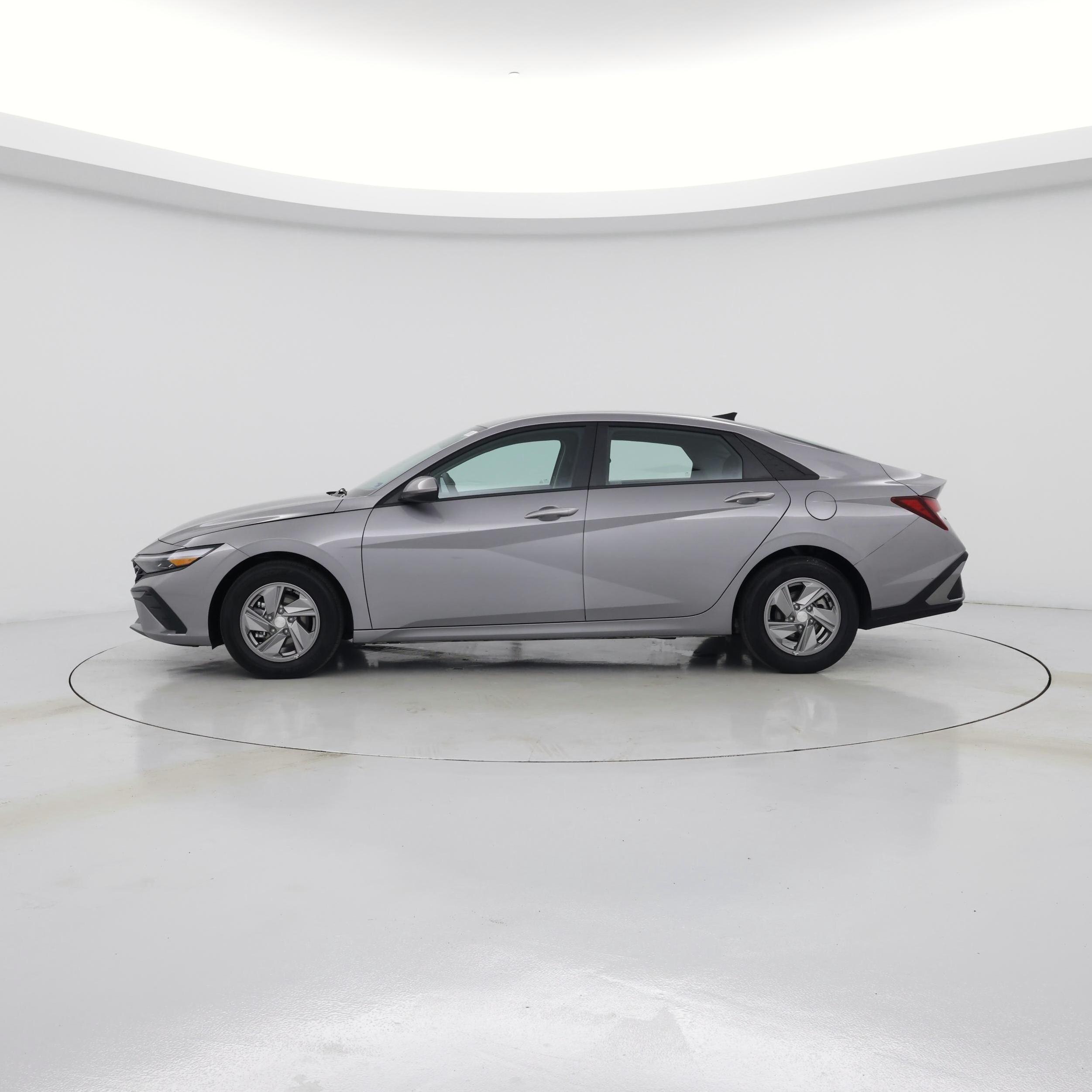 Thumbnail: 2025 Hyundai Elantra - 3