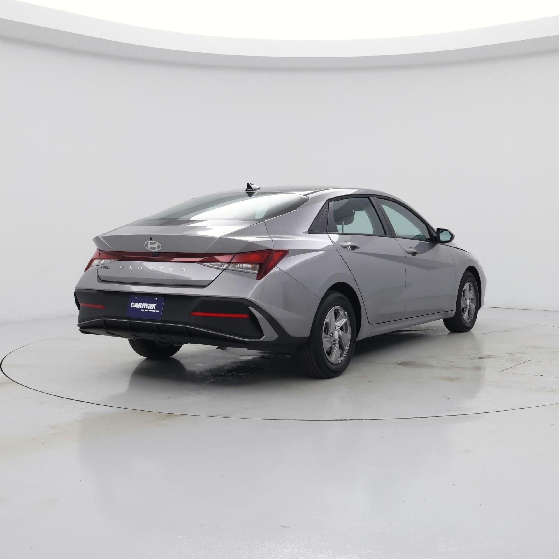 Thumbnail: 2025 Hyundai Elantra - 8