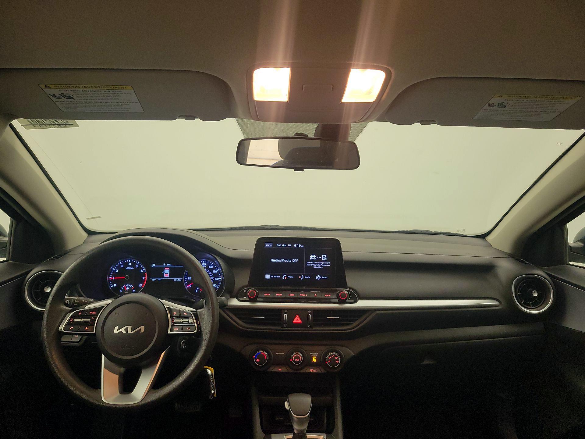 Thumbnail: 2023 Kia Forte - 9