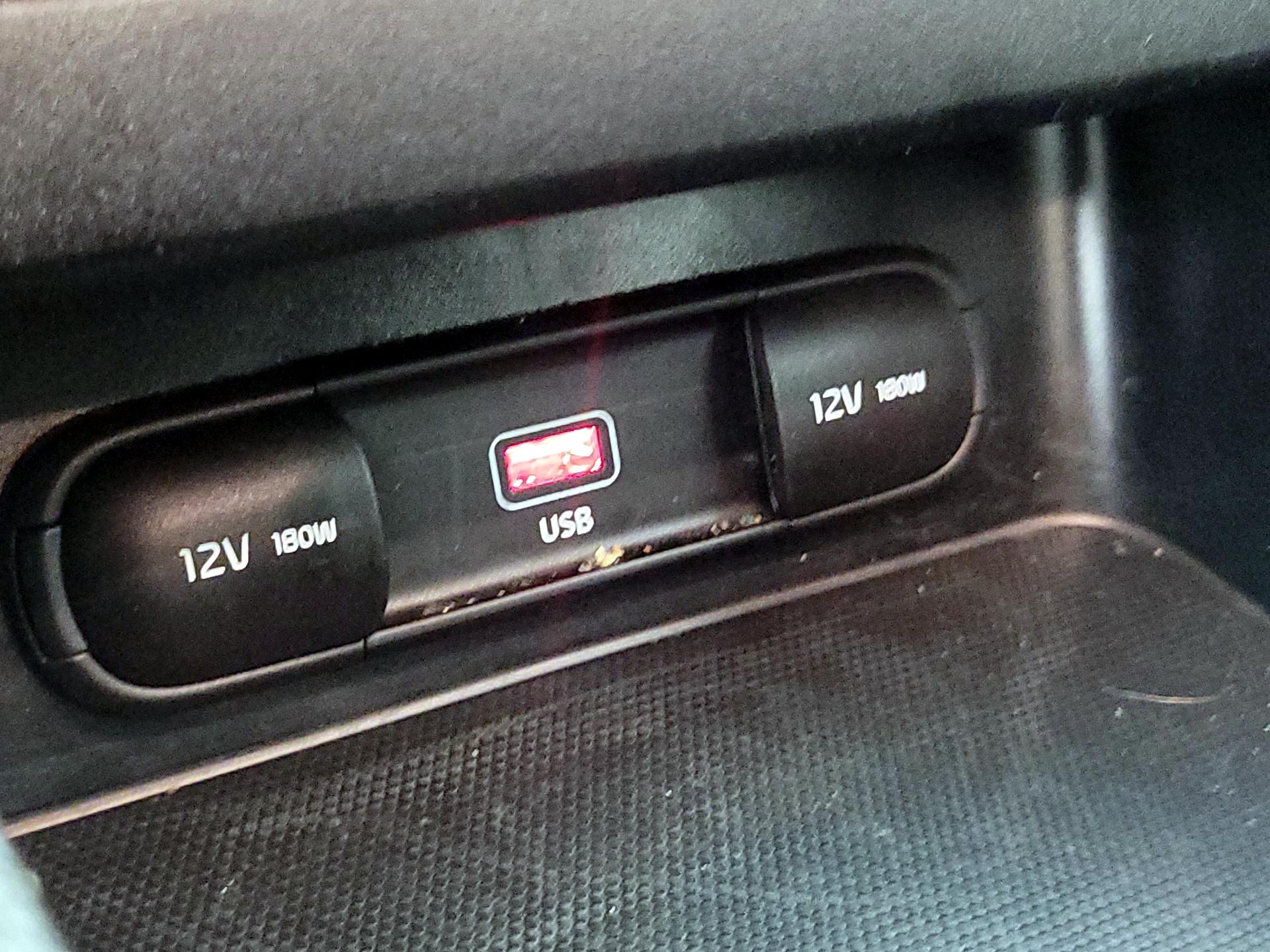 Thumbnail: 2023 Kia Forte - 18