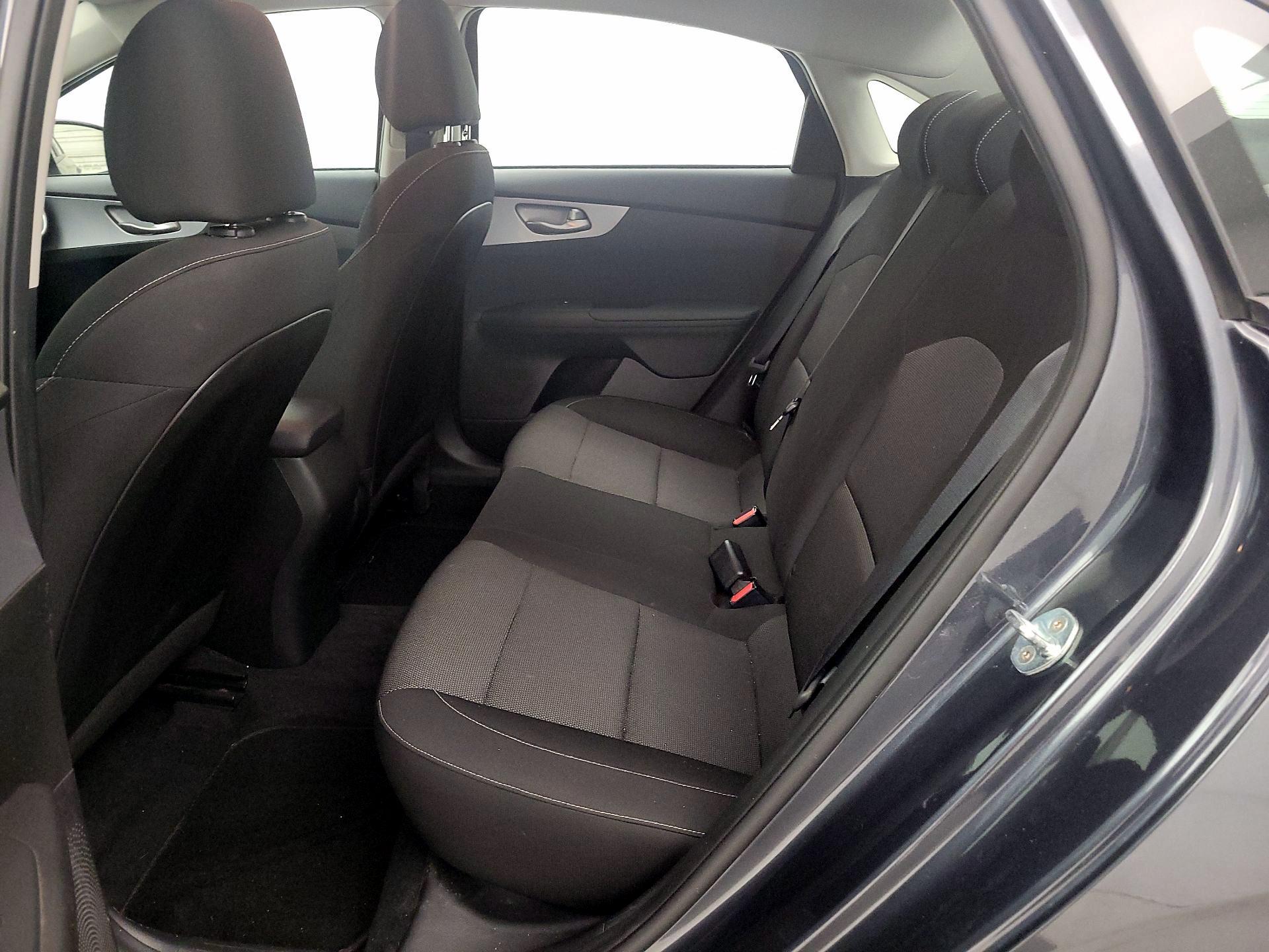 Thumbnail: 2023 Kia Forte - 19