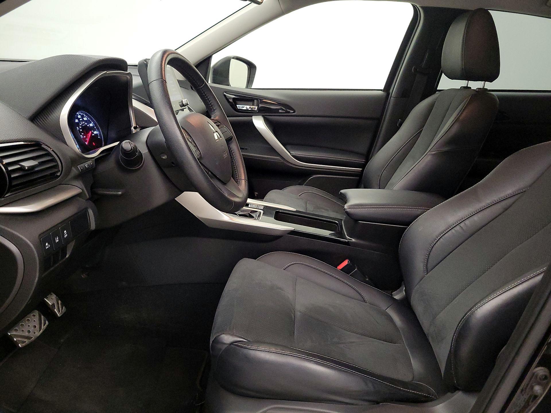 Thumbnail: 2023 Mitsubishi Eclipse Cross - 11