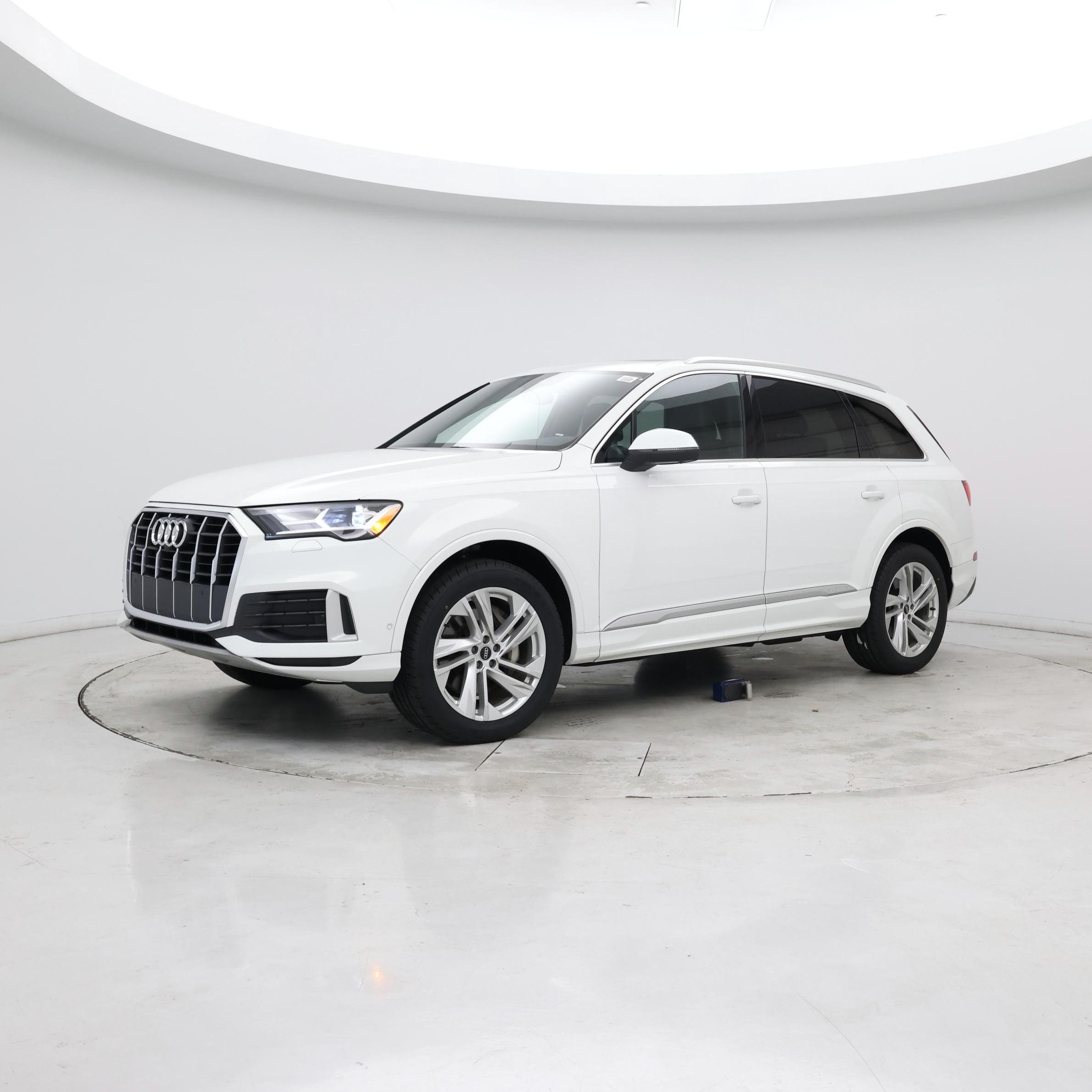 Thumbnail: 2021 Audi Q7 - 3