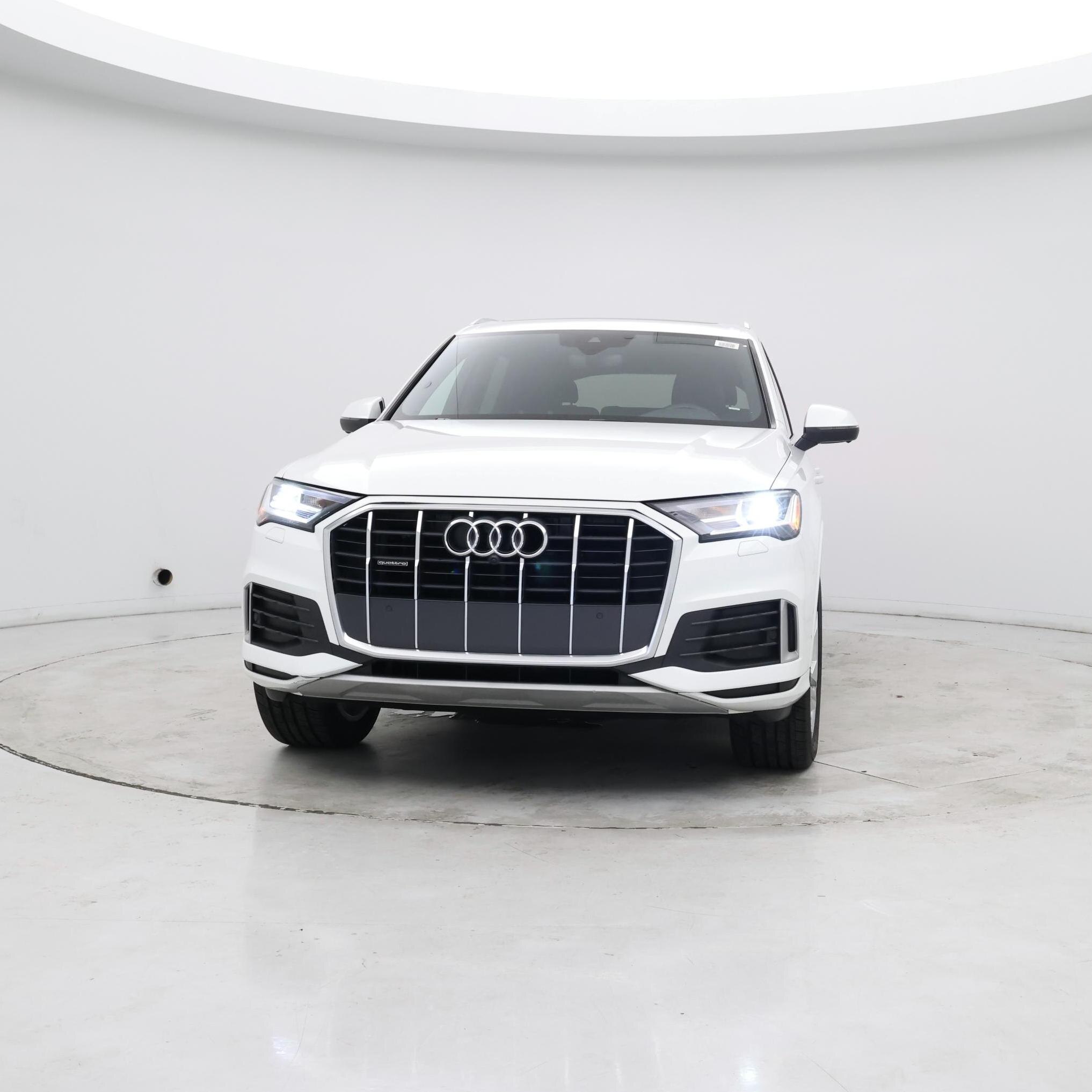 Thumbnail: 2021 Audi Q7 - 4