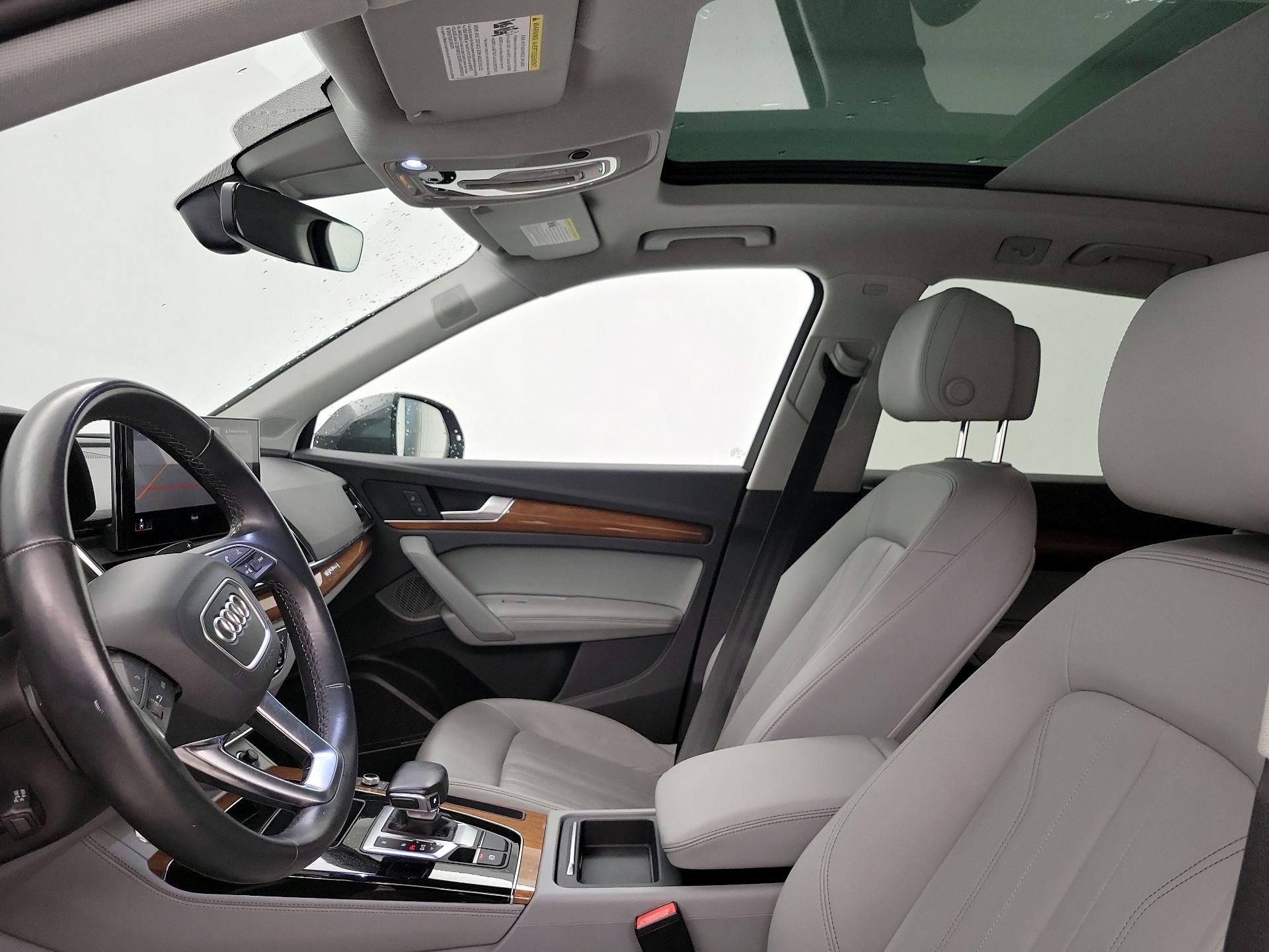 Thumbnail: 2022 Audi Q5 - 19