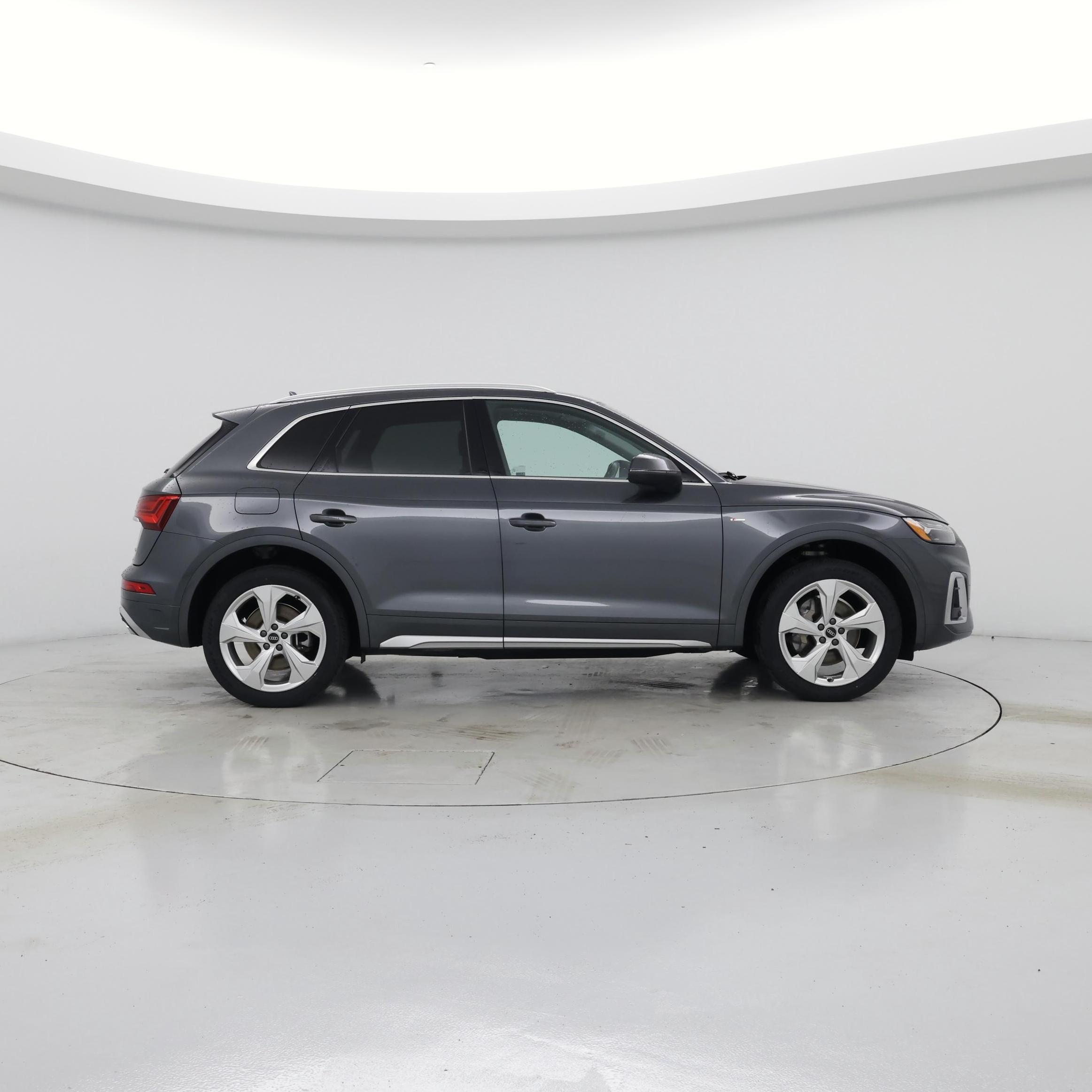 Thumbnail: 2022 Audi Q5 - 7