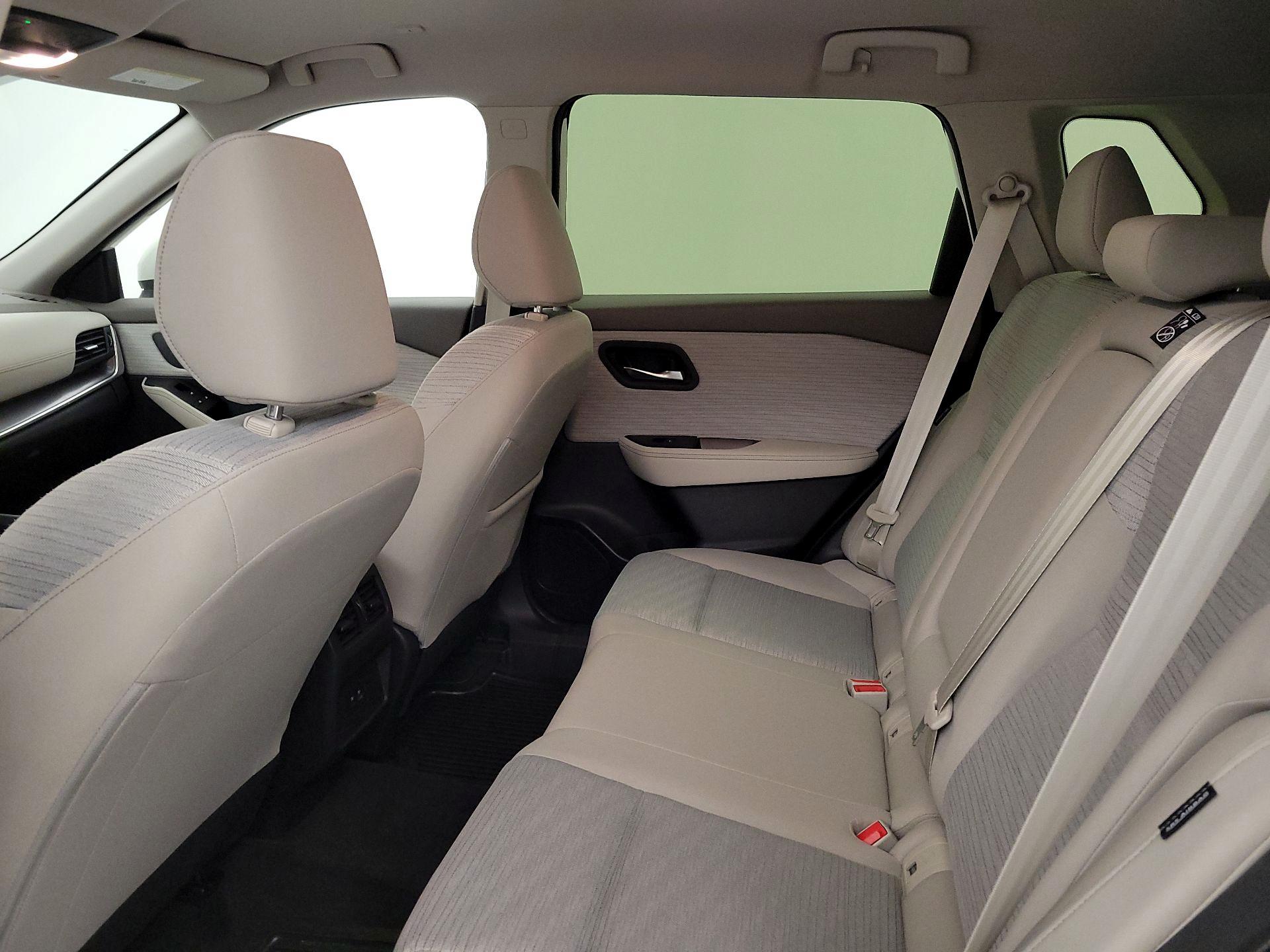 Thumbnail: 2023 Nissan Rogue - 19