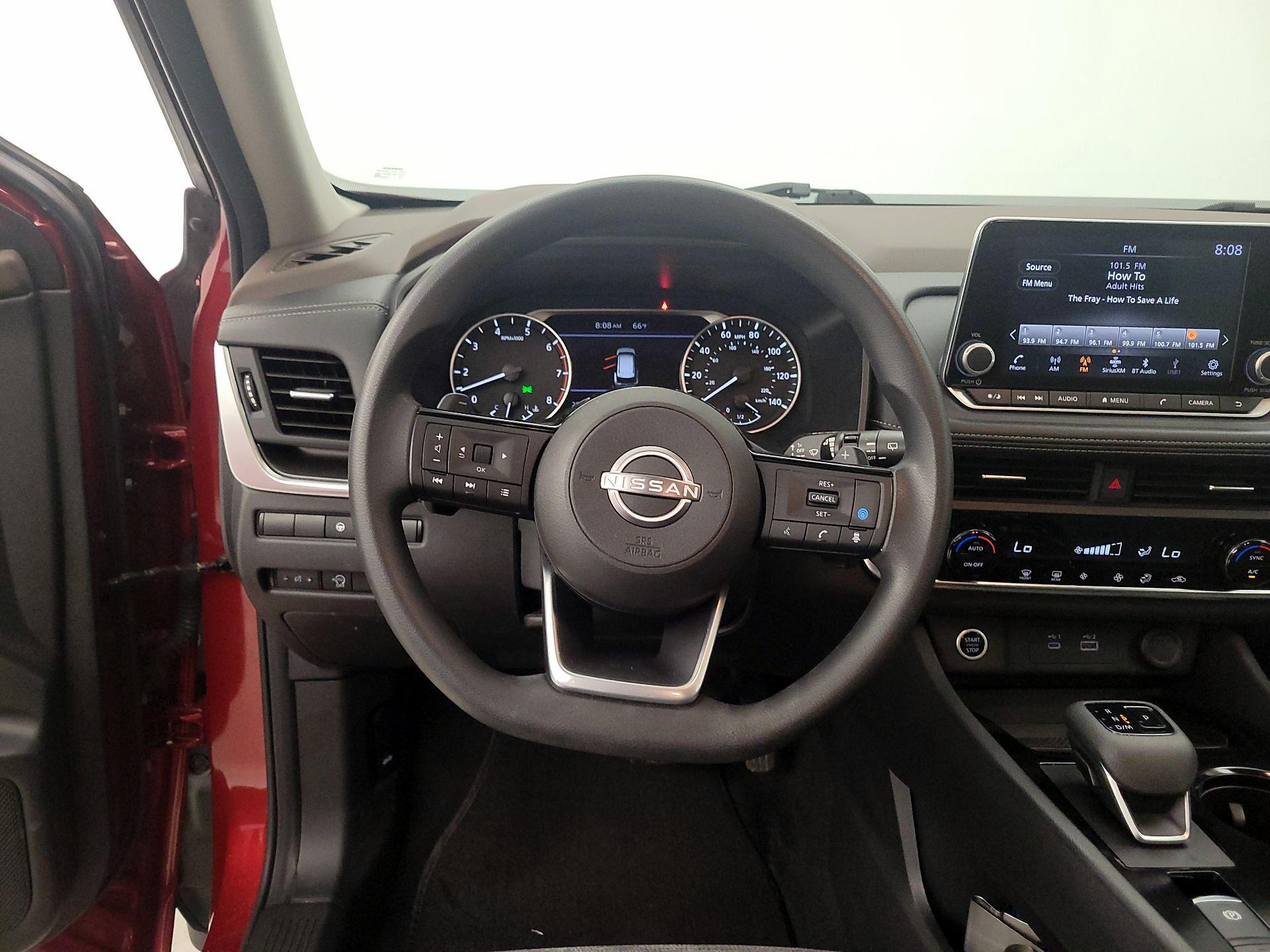 Thumbnail: 2023 Nissan Rogue - 10