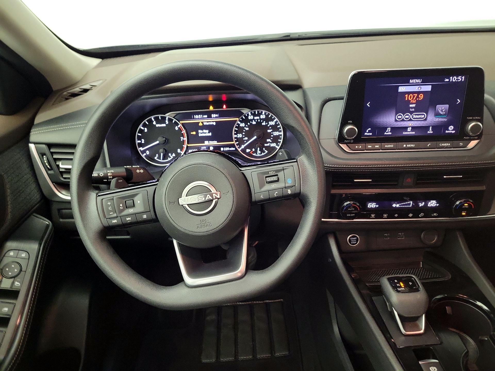 Thumbnail: 2023 Nissan Rogue - 10