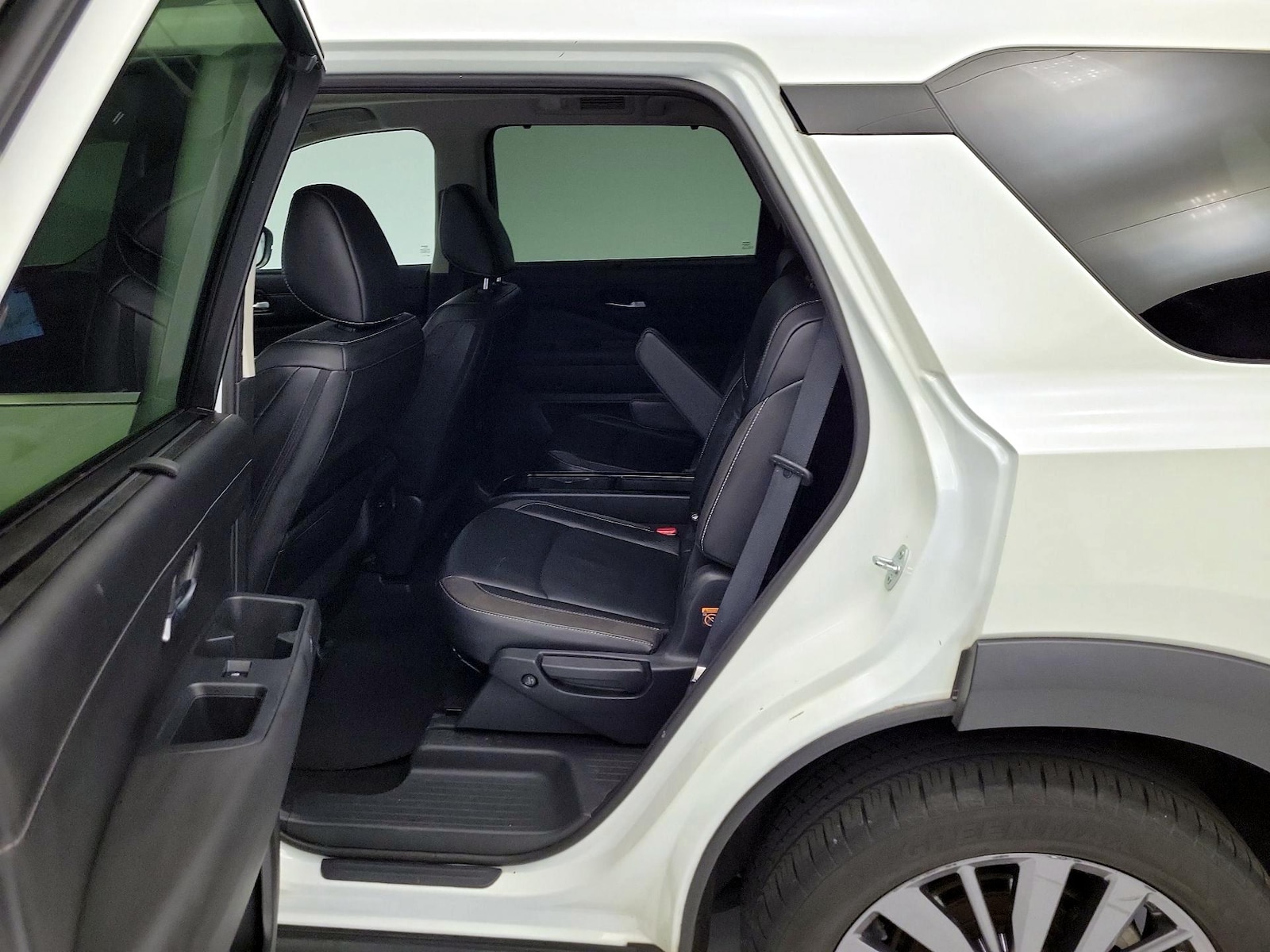 2023 Nissan Pathfinder SL - Photo 22