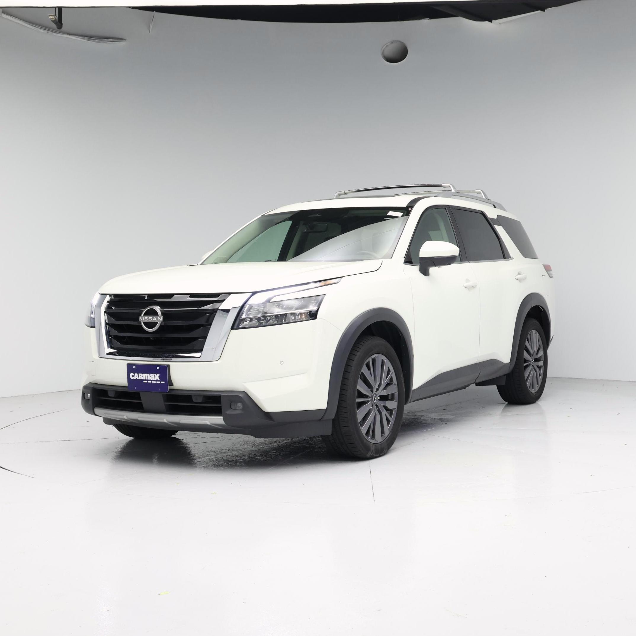 Thumbnail: 2023 Nissan Pathfinder - 4