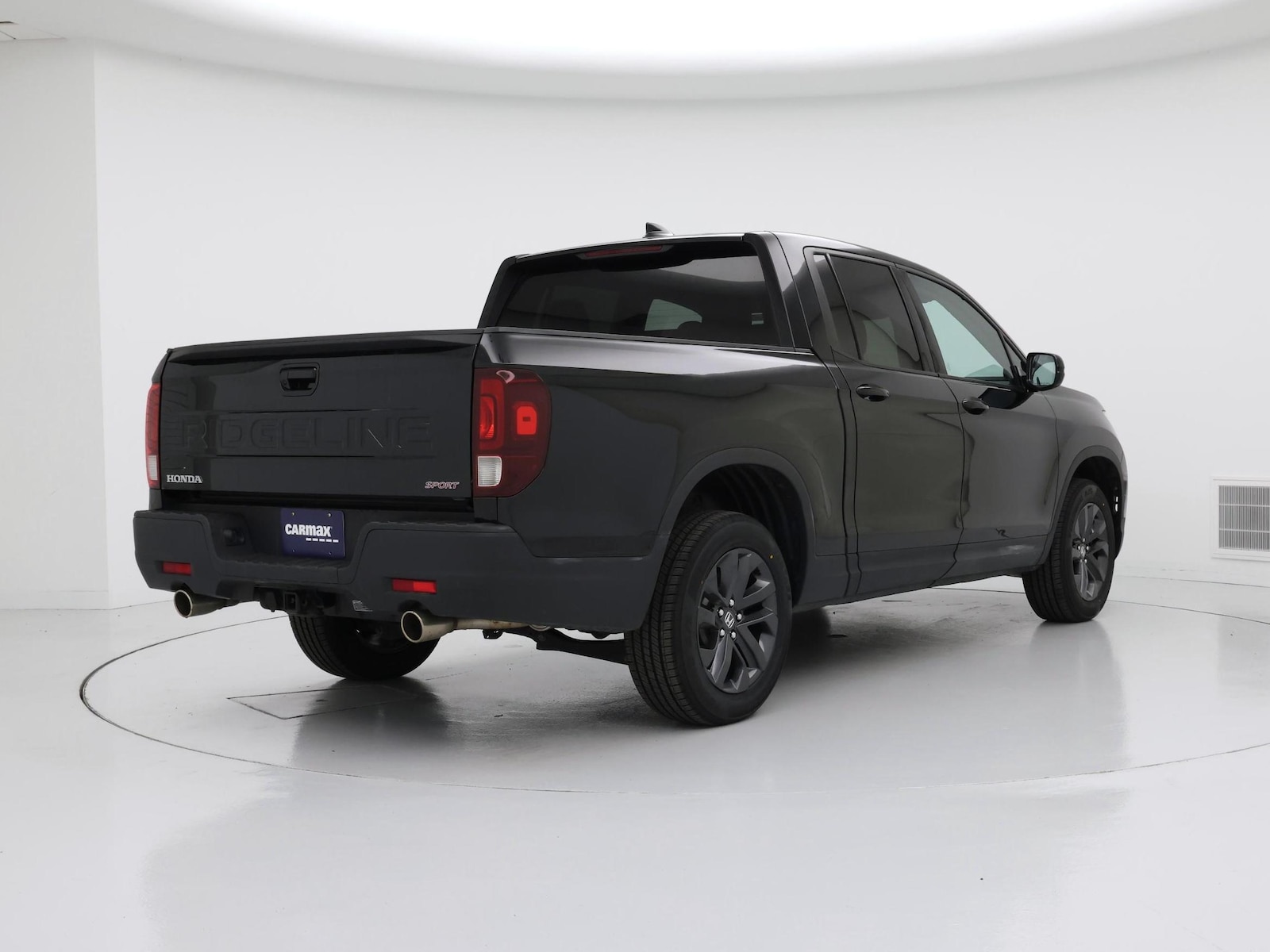 2024 Honda Ridgeline Sport - Photo 9