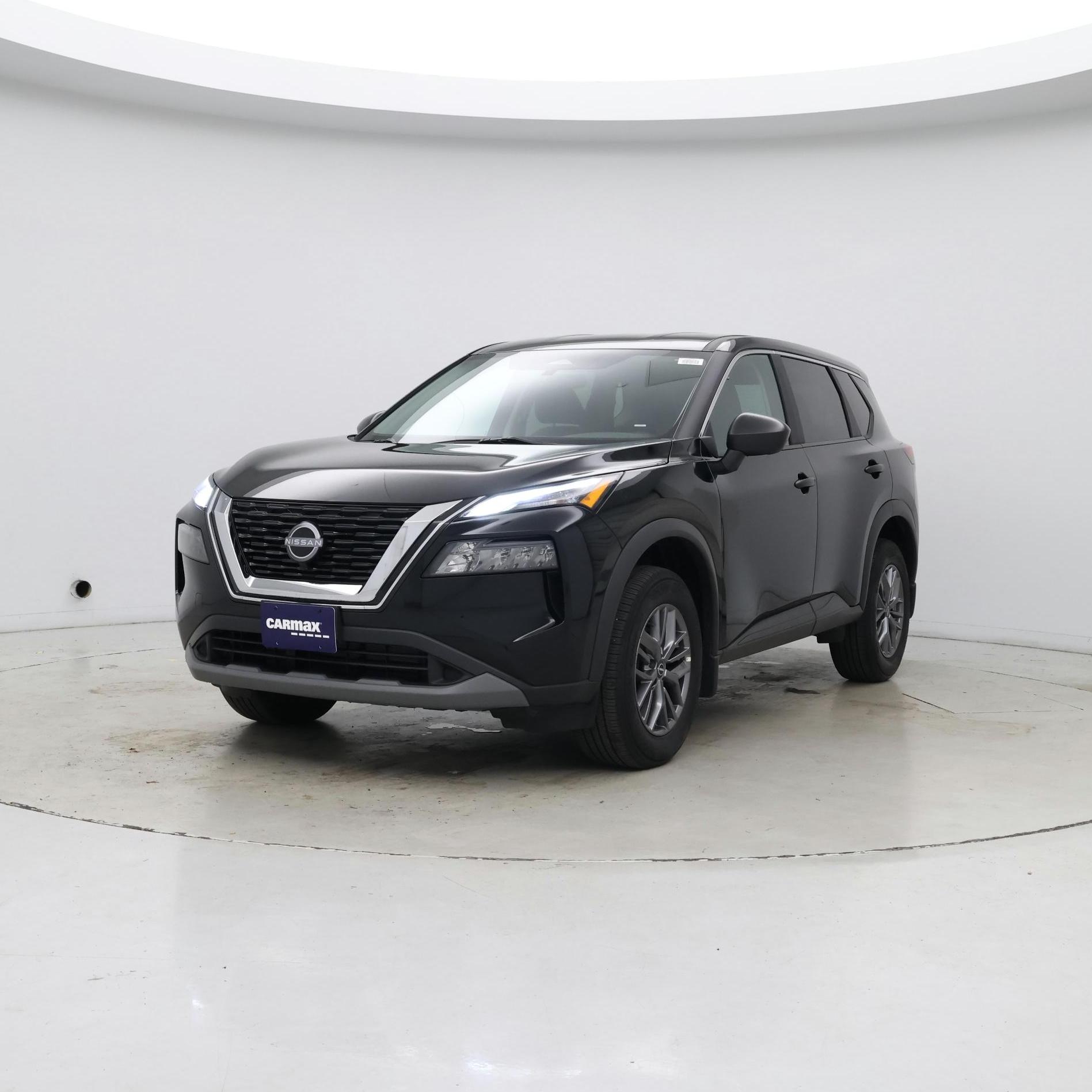 Thumbnail: 2023 Nissan Rogue - 4