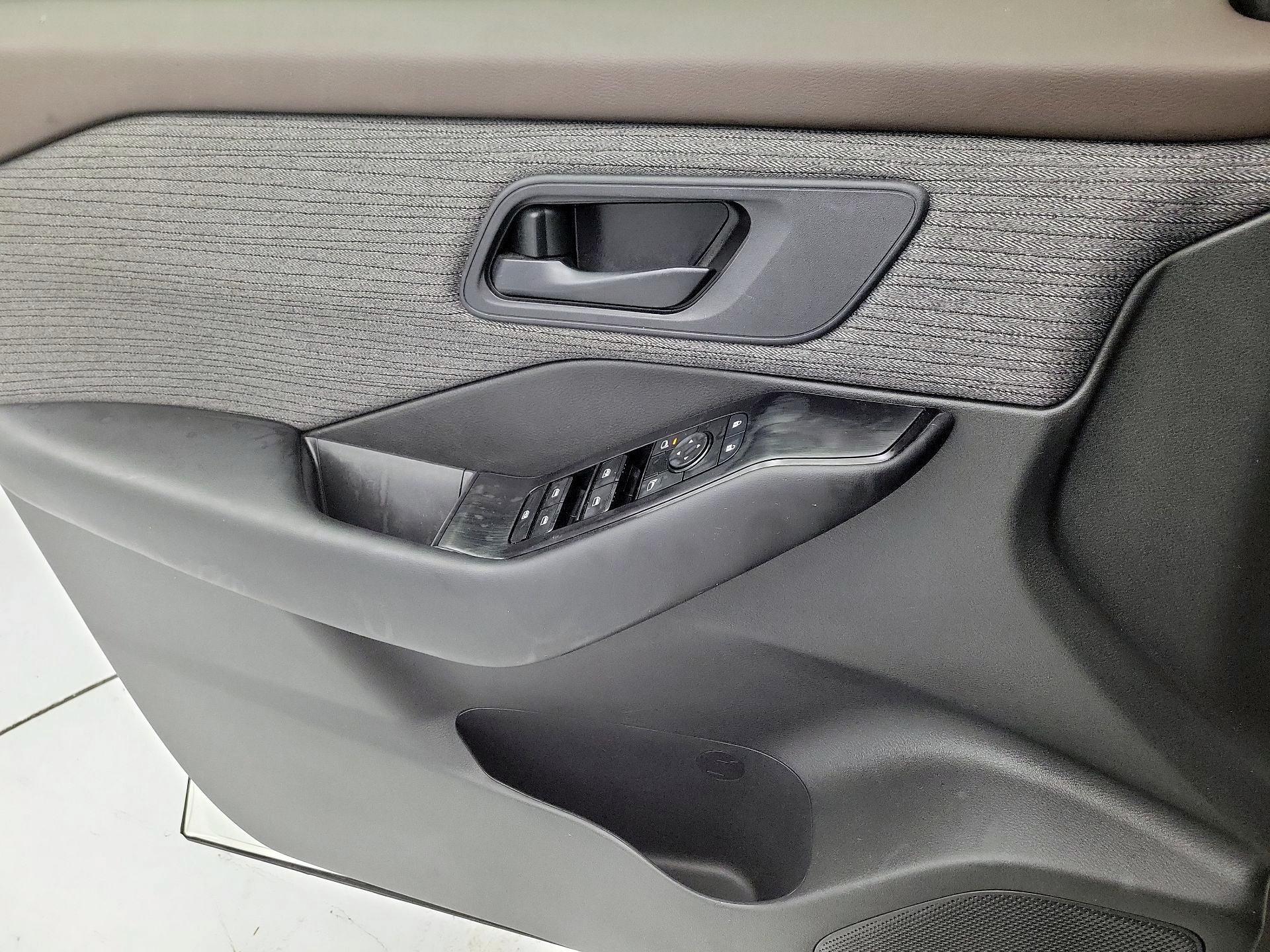 Thumbnail: 2023 Nissan Rogue - 12