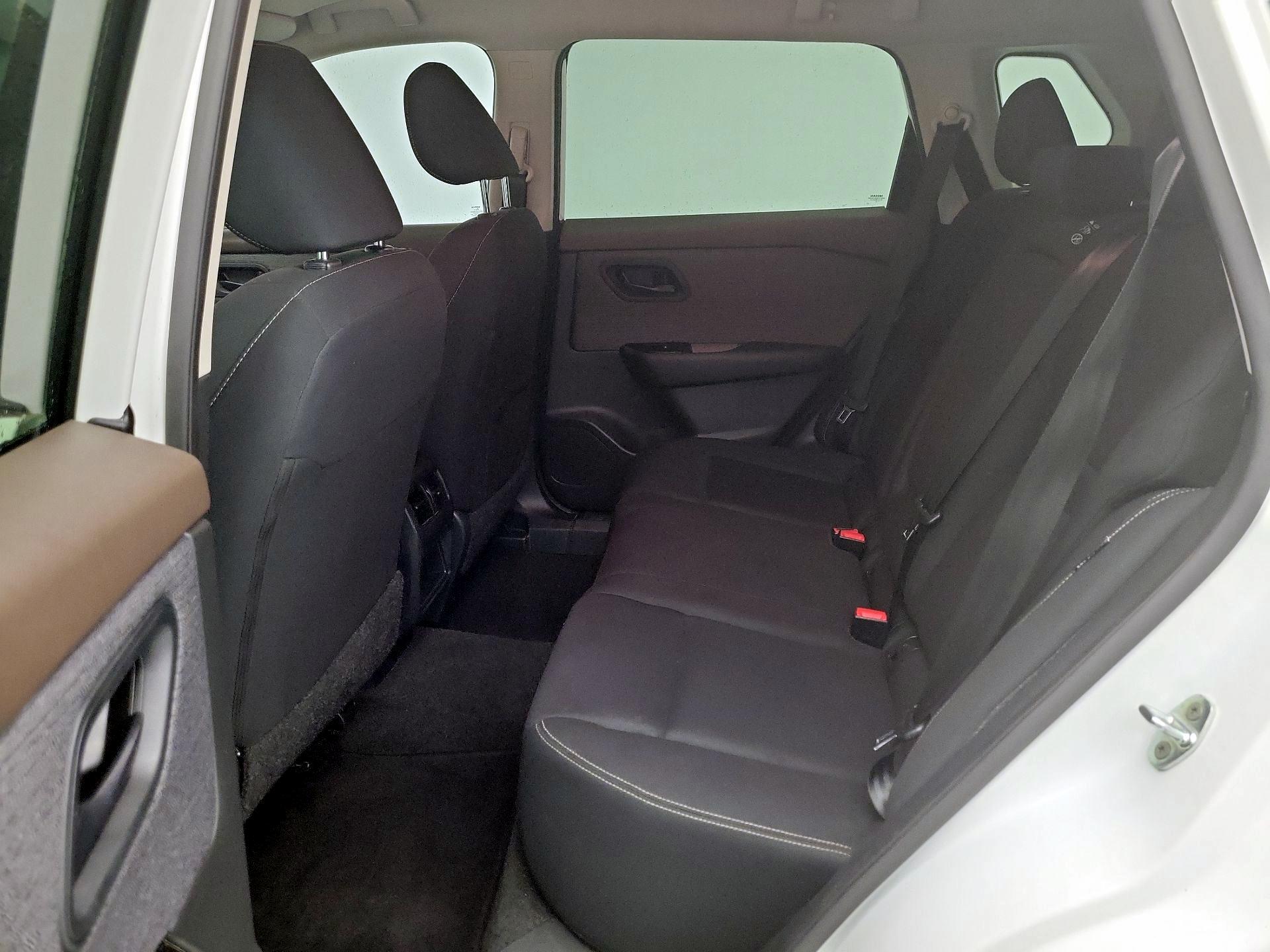 Thumbnail: 2023 Nissan Rogue - 18