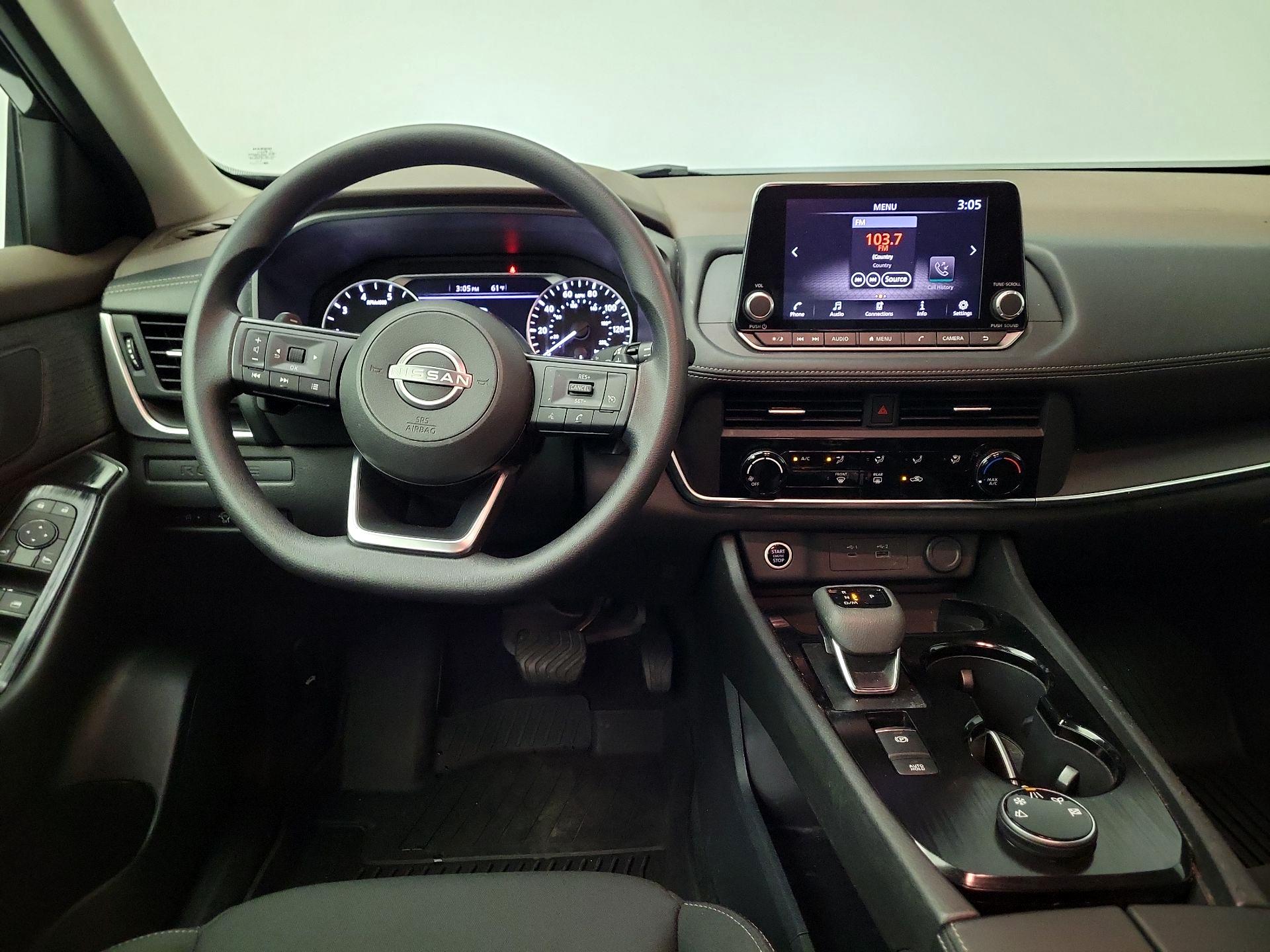 Thumbnail: 2023 Nissan Rogue - 10