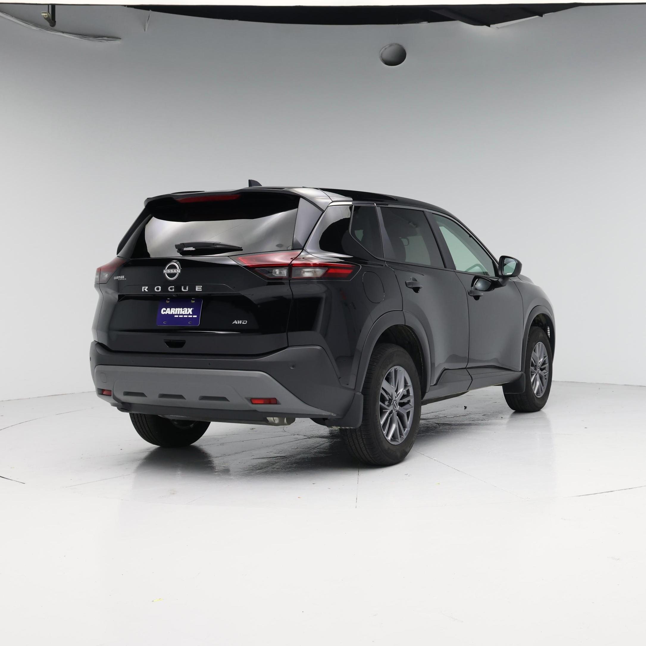 Thumbnail: 2023 Nissan Rogue - 8
