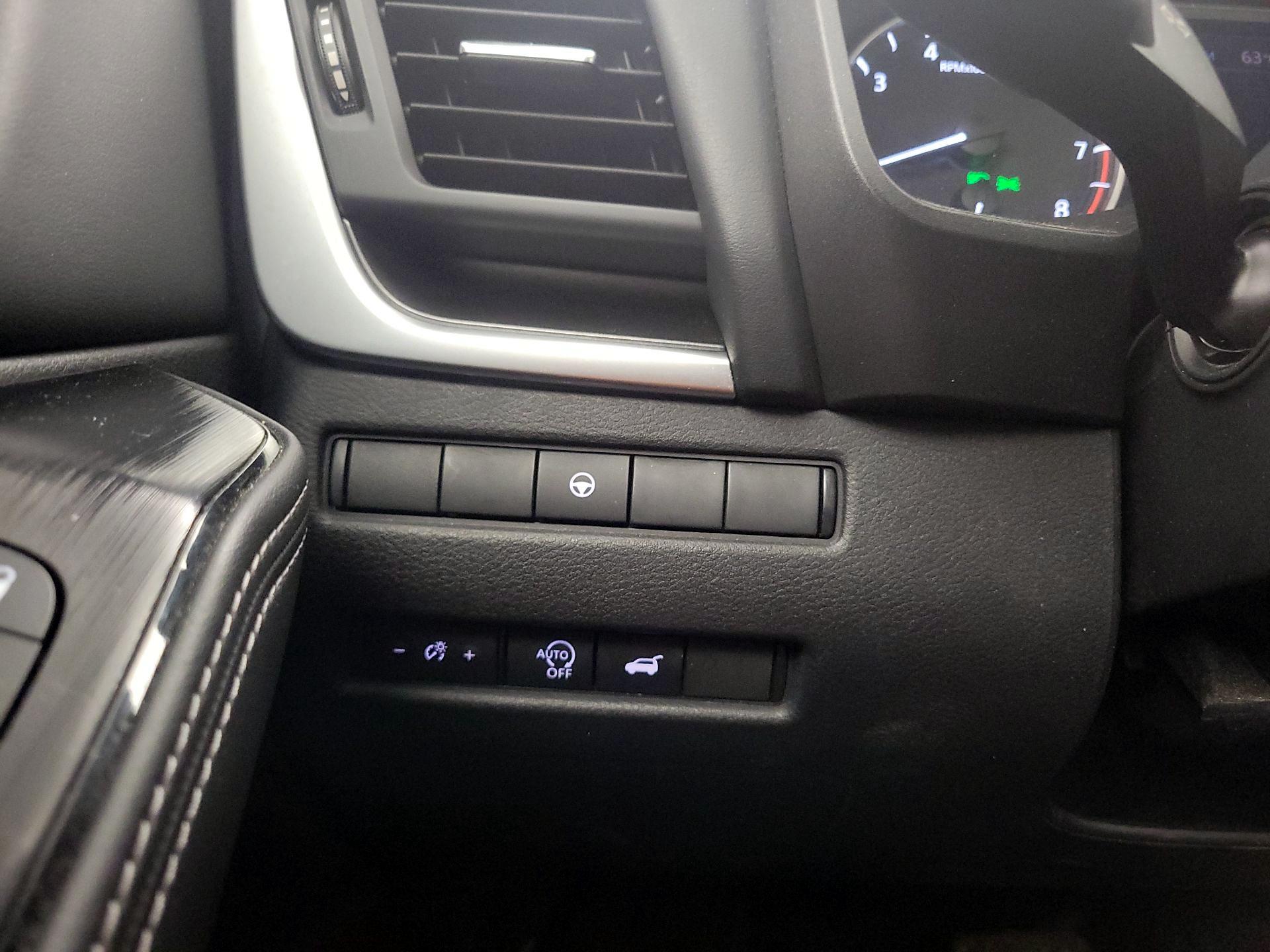 Thumbnail: 2023 Nissan Rogue - 13