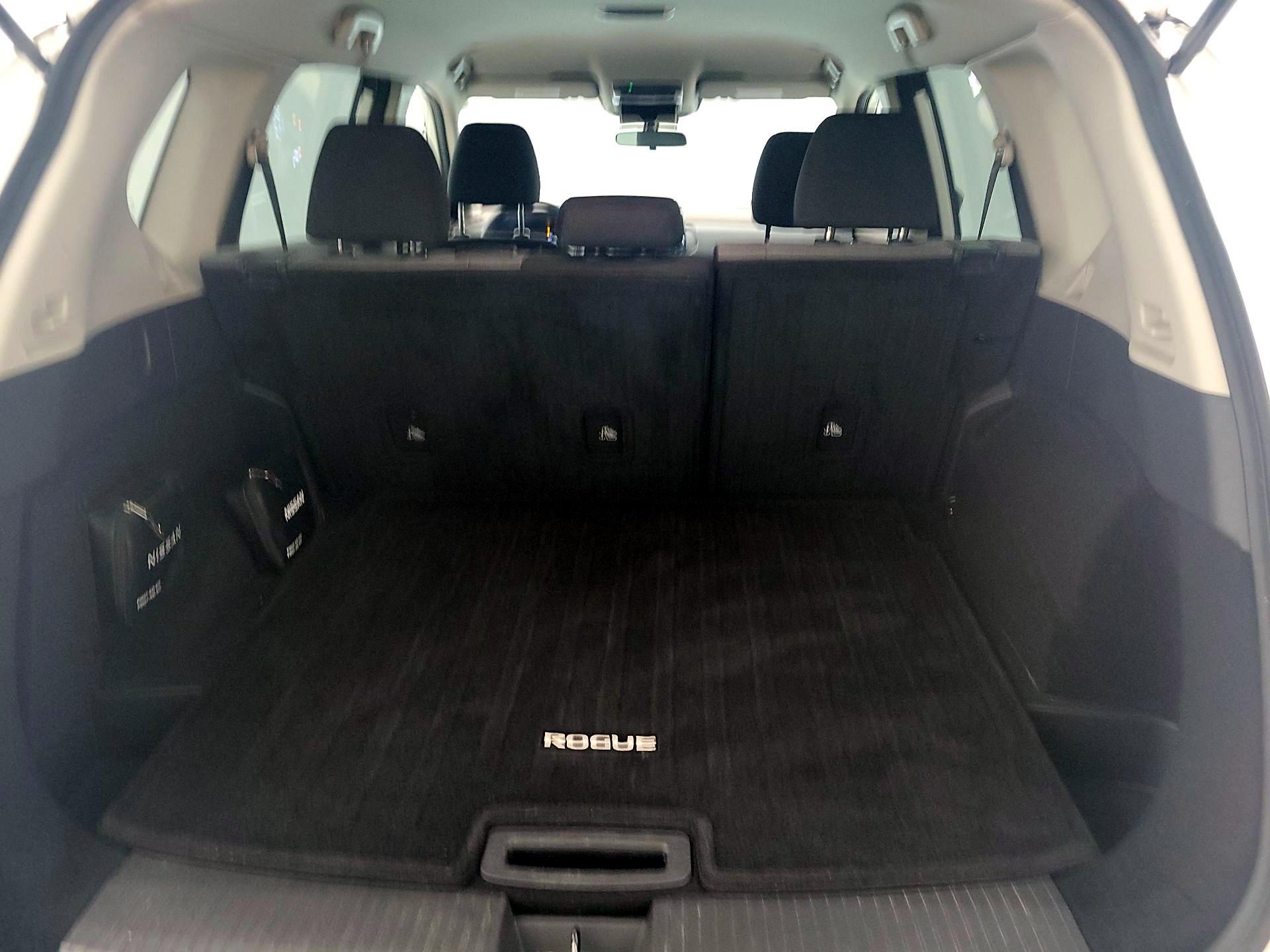 Thumbnail: 2023 Nissan Rogue - 20