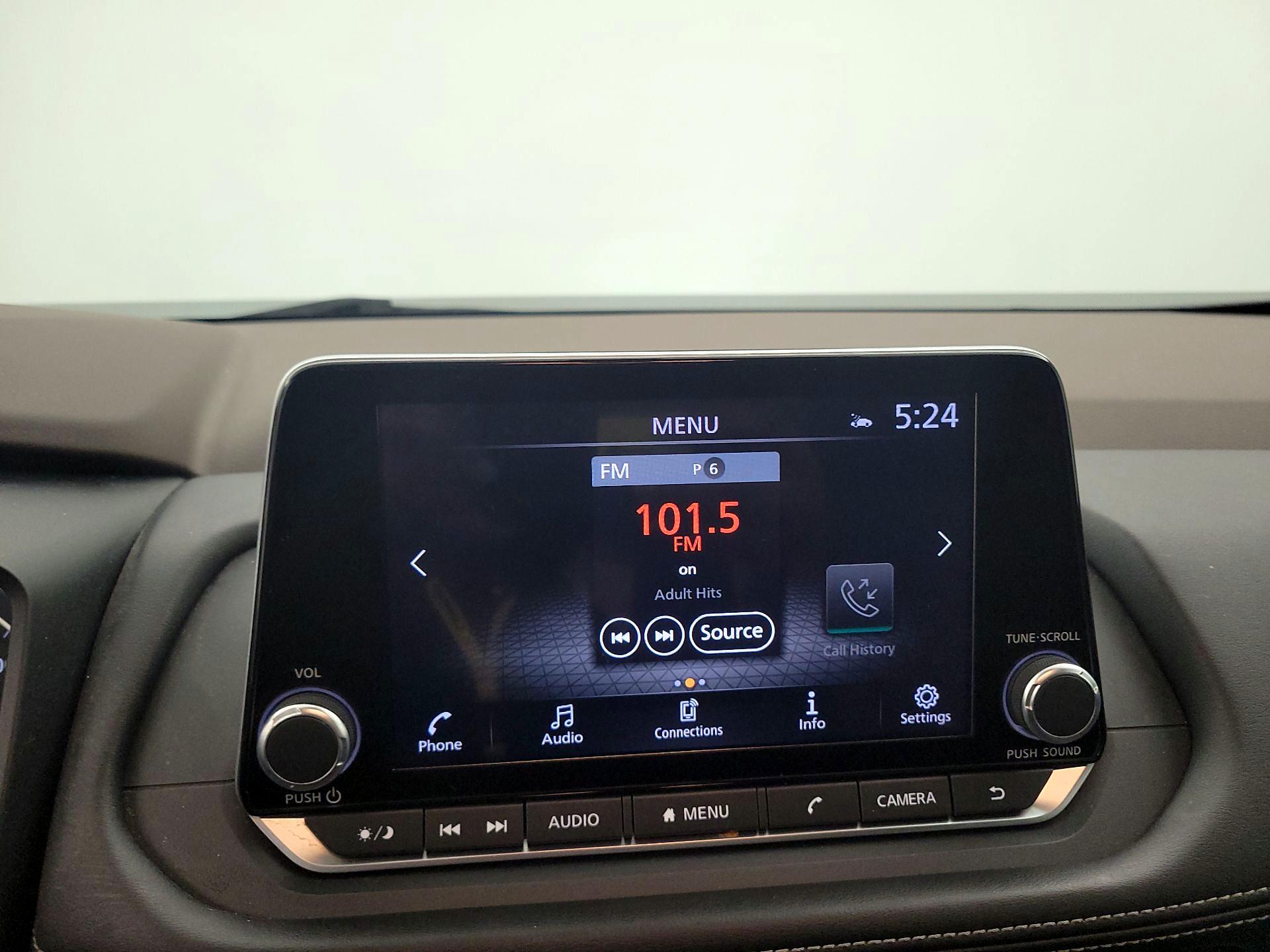 Thumbnail: 2023 Nissan Rogue - 15