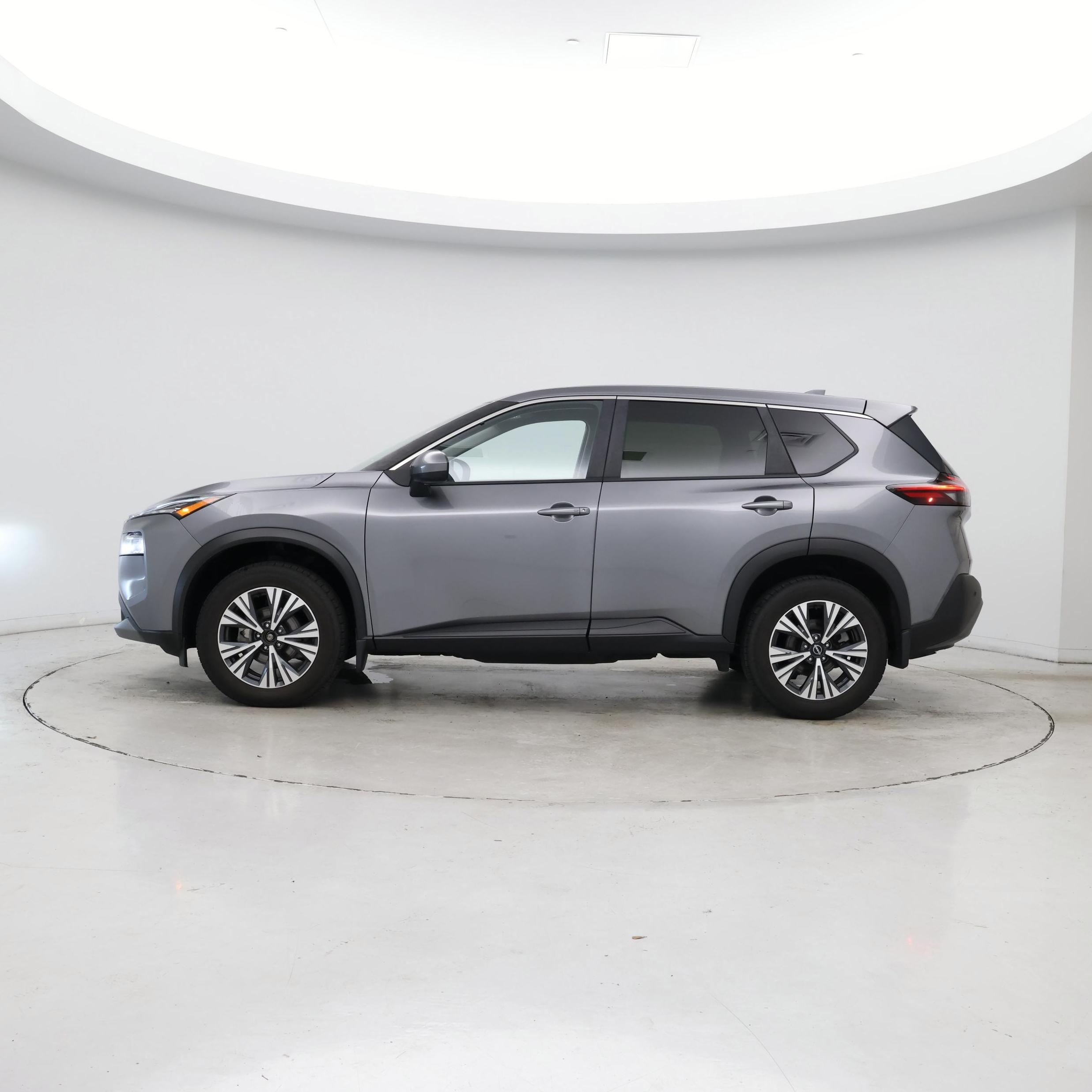 Thumbnail: 2023 Nissan Rogue - 3