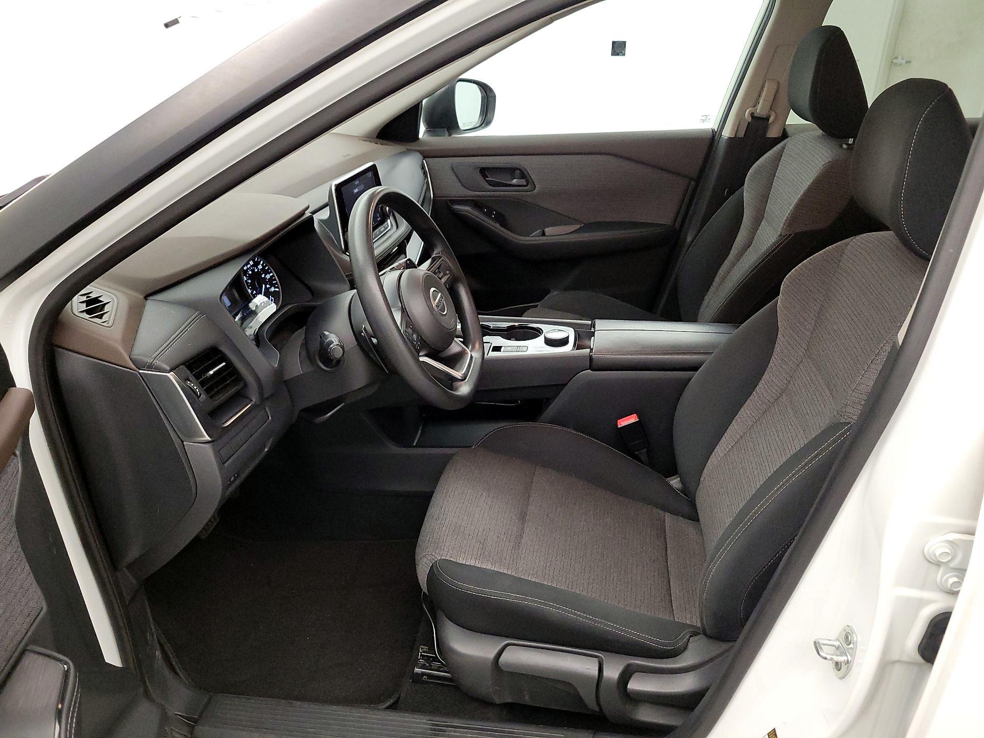 Thumbnail: 2021 Nissan Rogue - 11