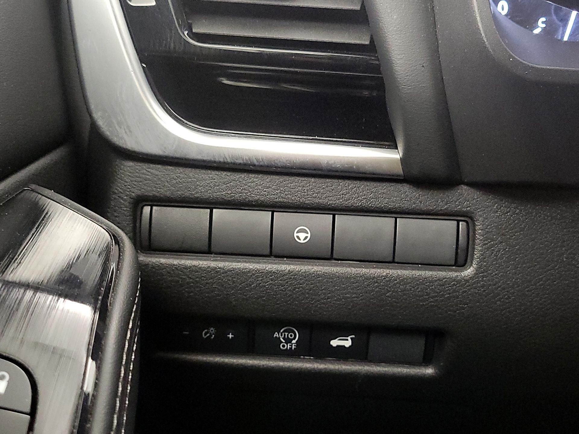 Thumbnail: 2023 Nissan Rogue - 13