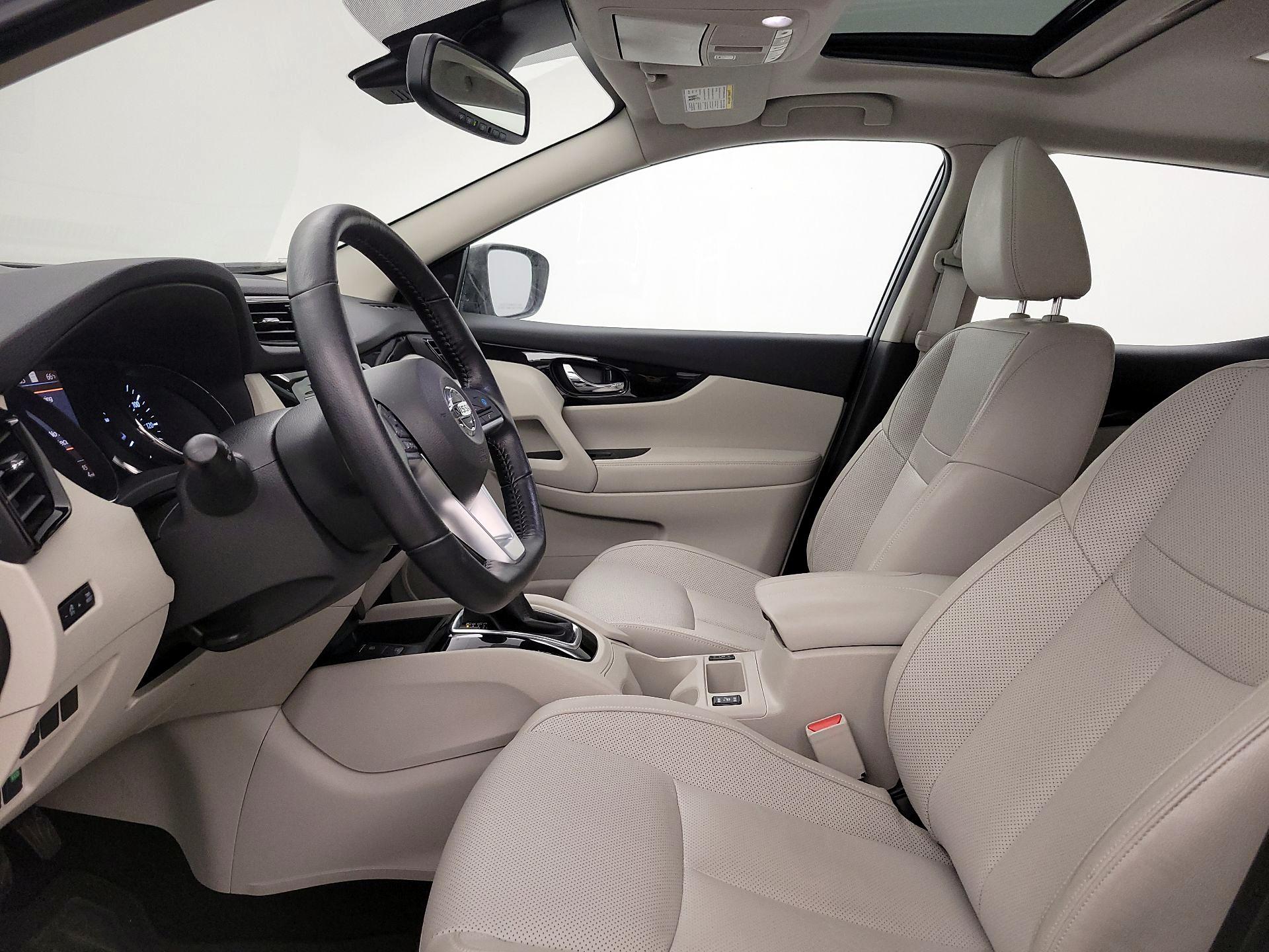 Thumbnail: 2022 Nissan Rogue Sport - 11