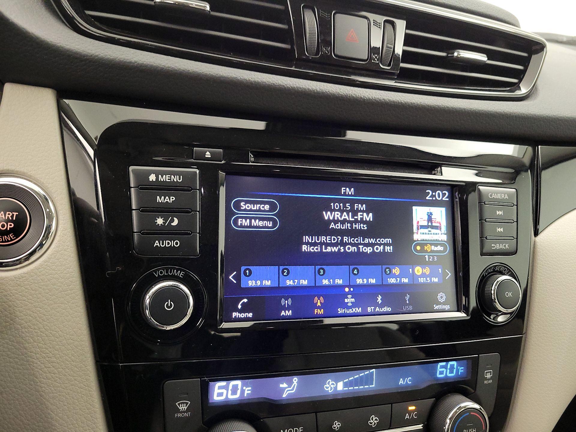 Thumbnail: 2022 Nissan Rogue Sport - 15