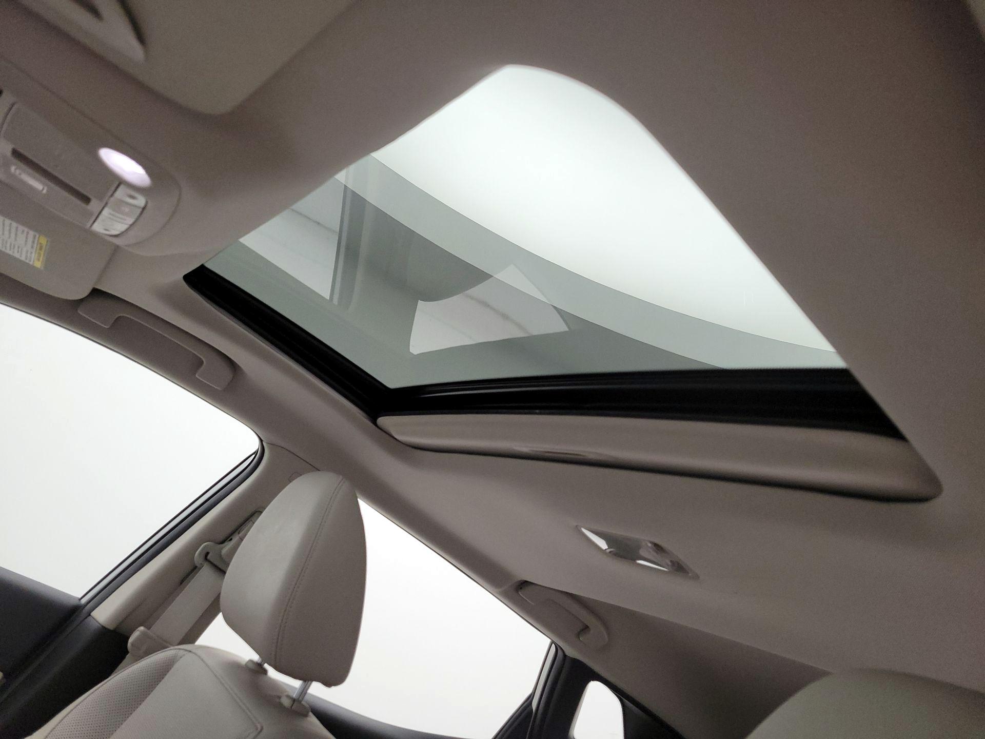 Thumbnail: 2022 Nissan Rogue Sport - 19