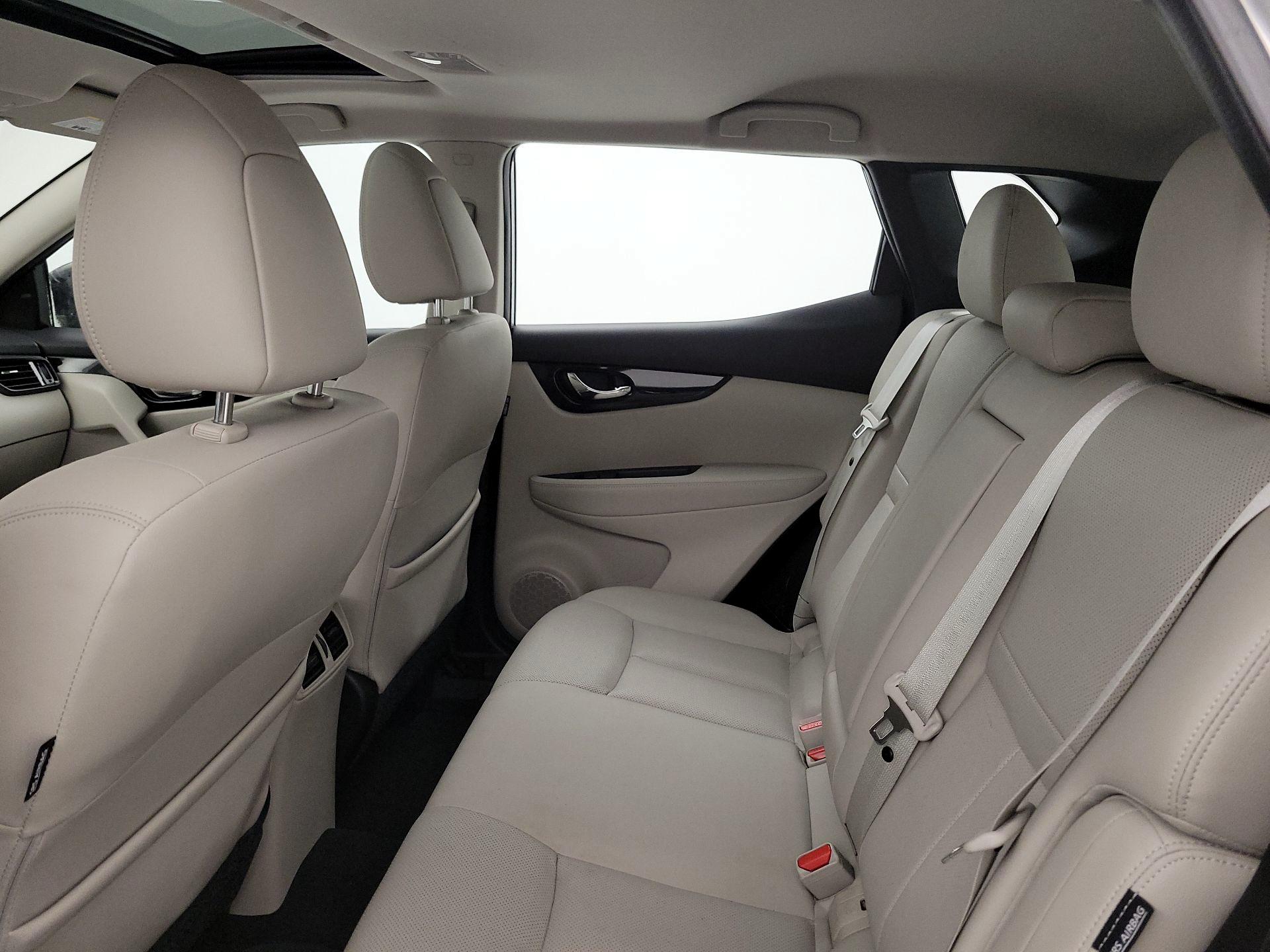 Thumbnail: 2022 Nissan Rogue Sport - 20