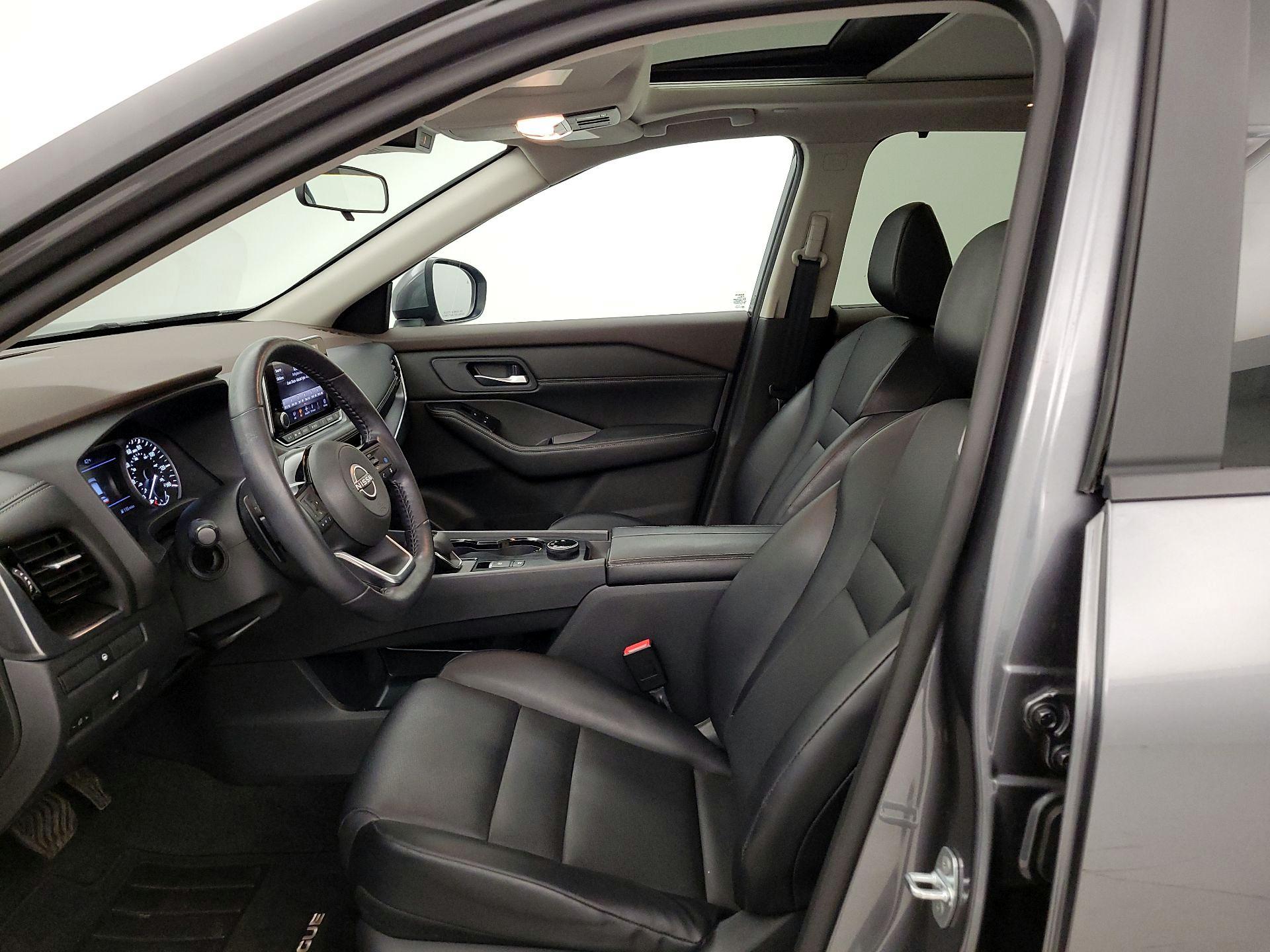 Thumbnail: 2023 Nissan Rogue - 11