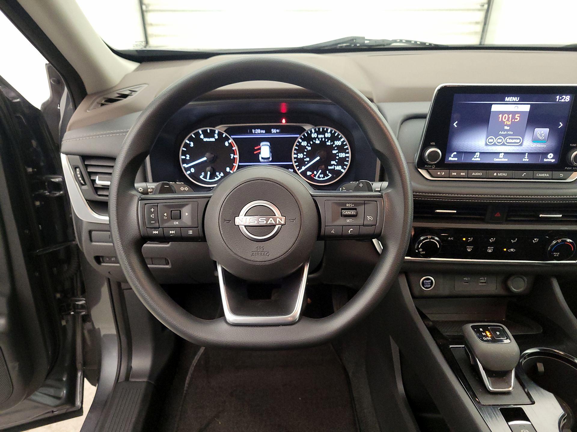 Thumbnail: 2023 Nissan Rogue - 10