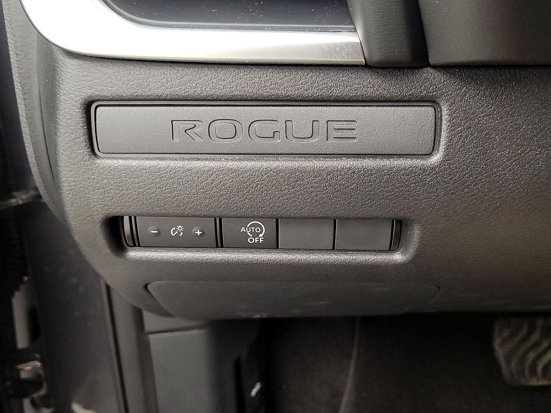 Thumbnail: 2023 Nissan Rogue - 13