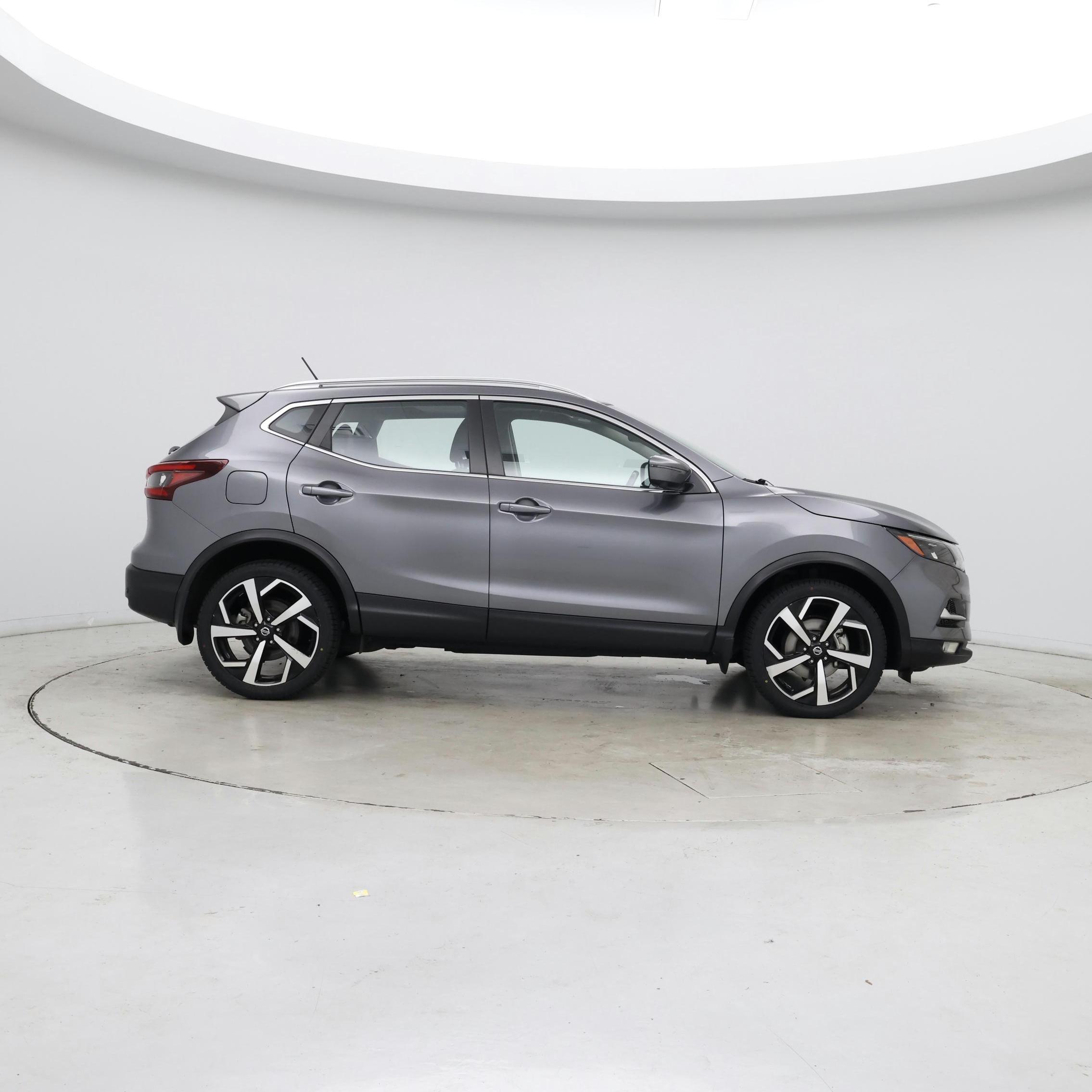 Thumbnail: 2022 Nissan Rogue Sport - 7