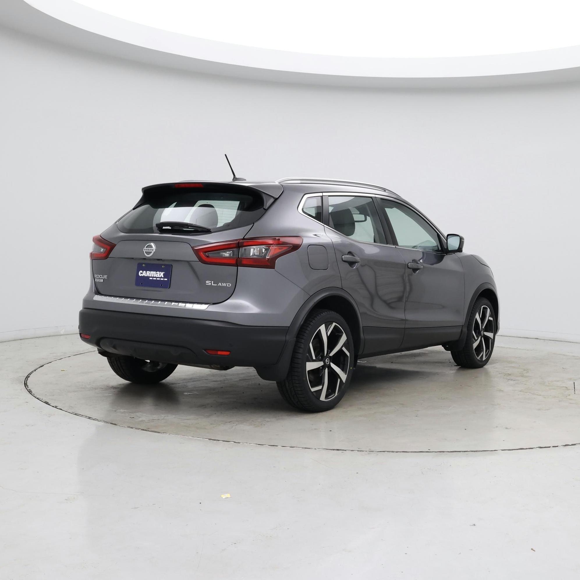 Thumbnail: 2022 Nissan Rogue Sport - 8