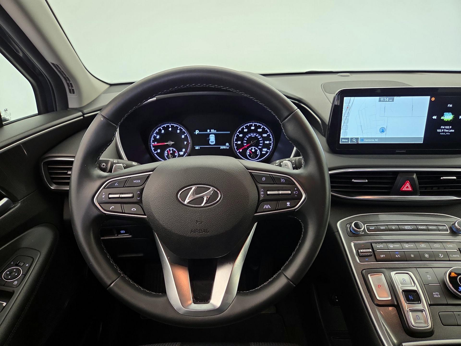 Thumbnail: 2023 Hyundai Santa Fe - 10