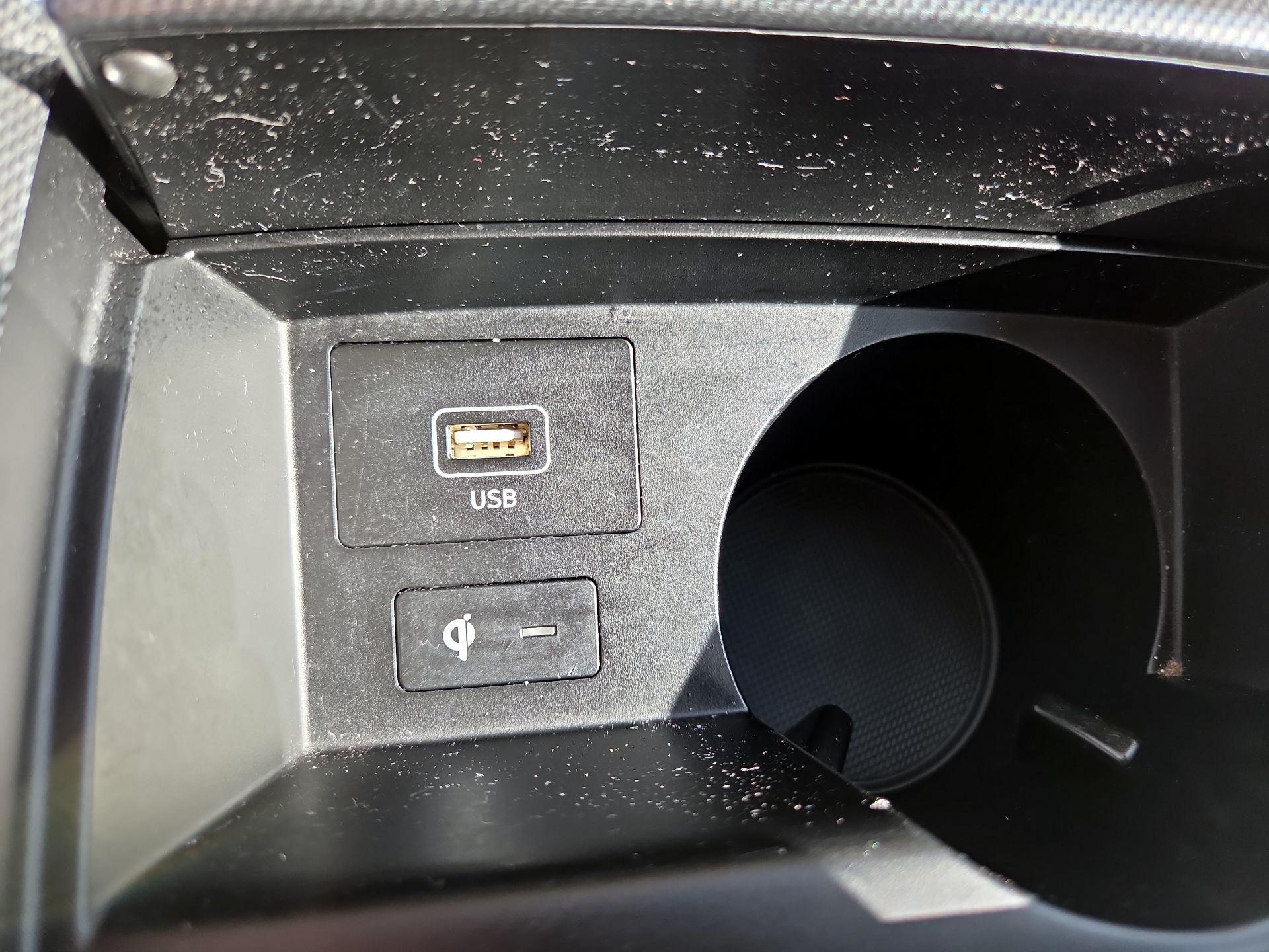 Thumbnail: 2023 Hyundai Santa Fe - 19