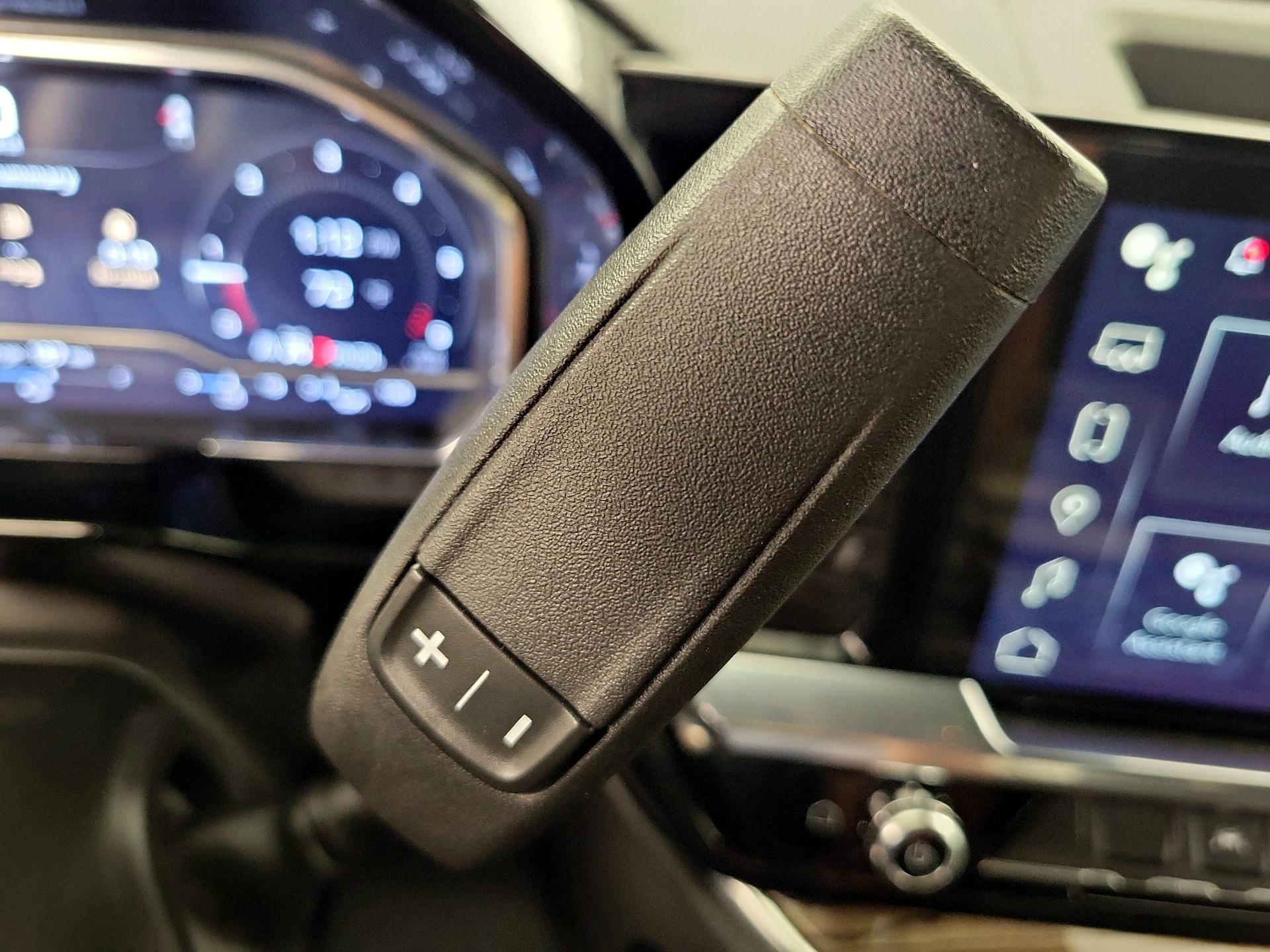 Thumbnail: 2023 GMC Sierra 1500 - 17