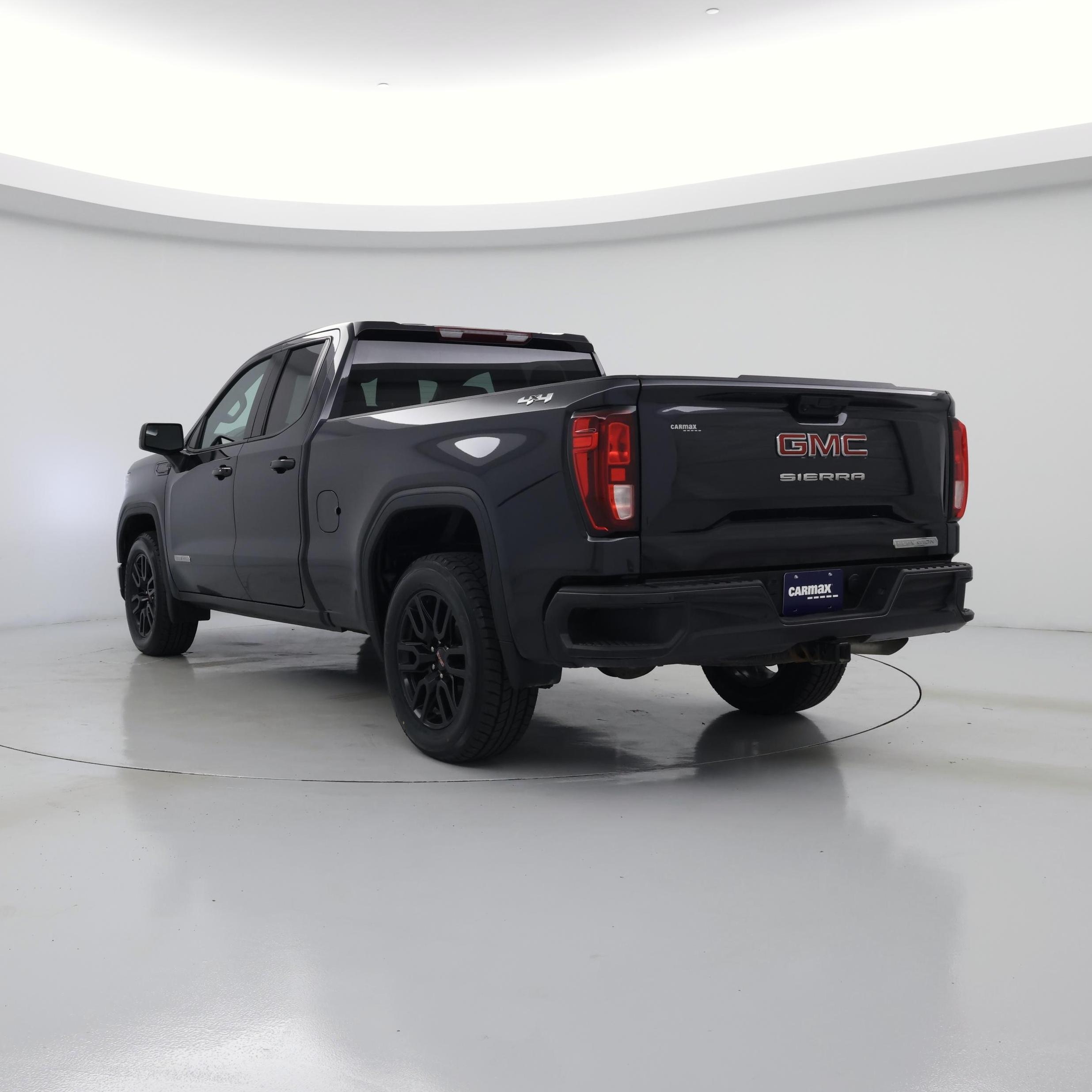 Thumbnail: 2023 GMC Sierra 1500 - 2