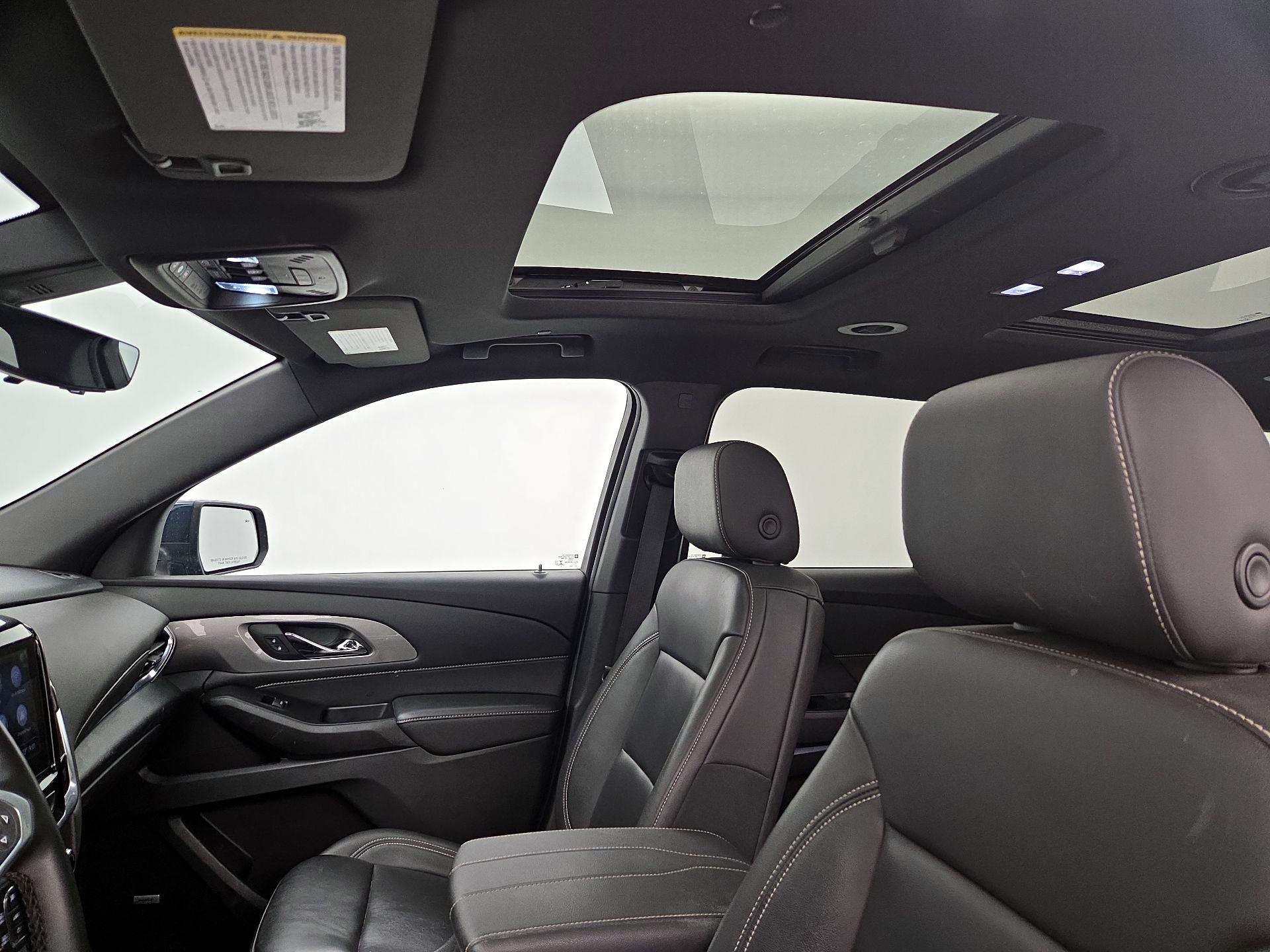 Thumbnail: 2023 Chevrolet Traverse - 20