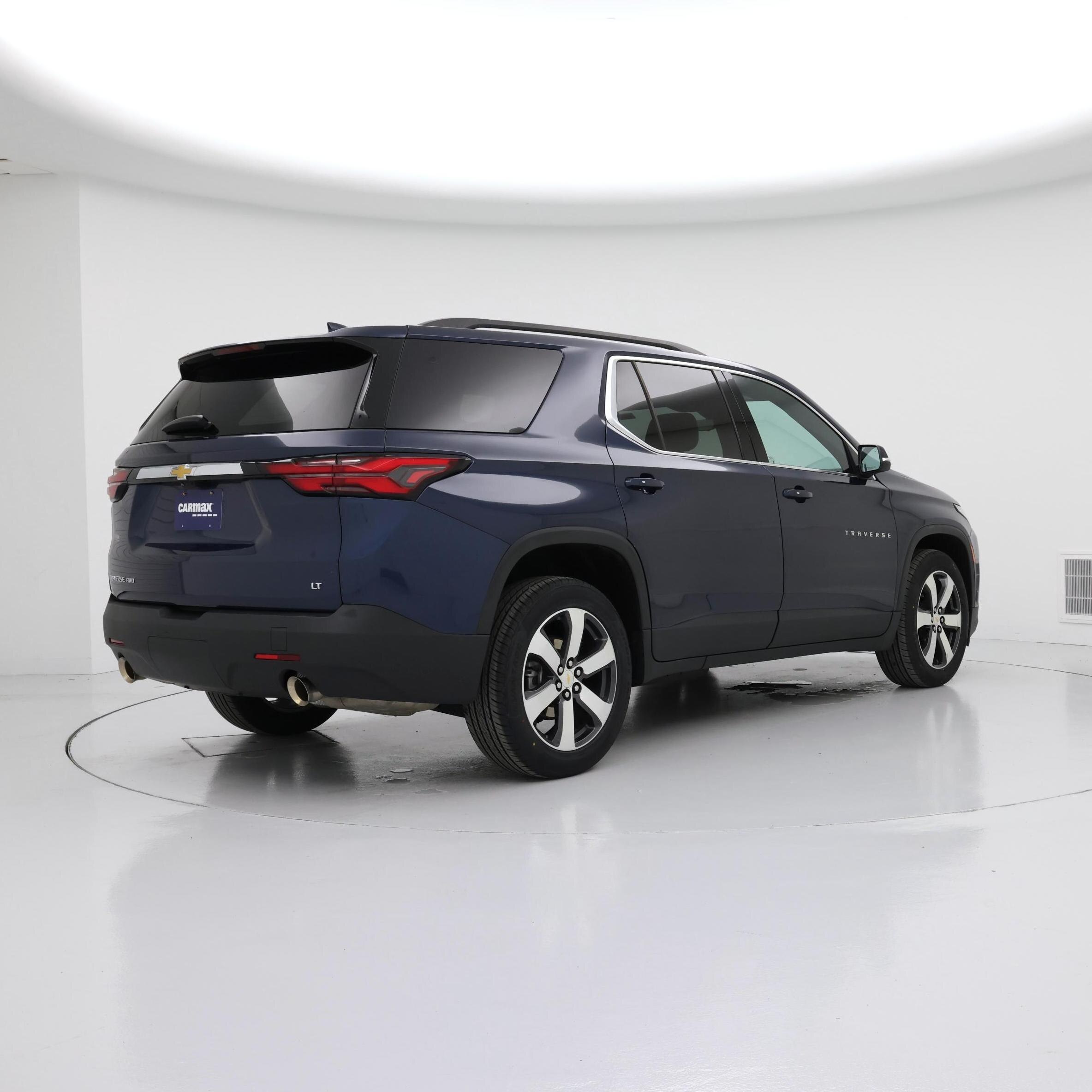 Thumbnail: 2023 Chevrolet Traverse - 8