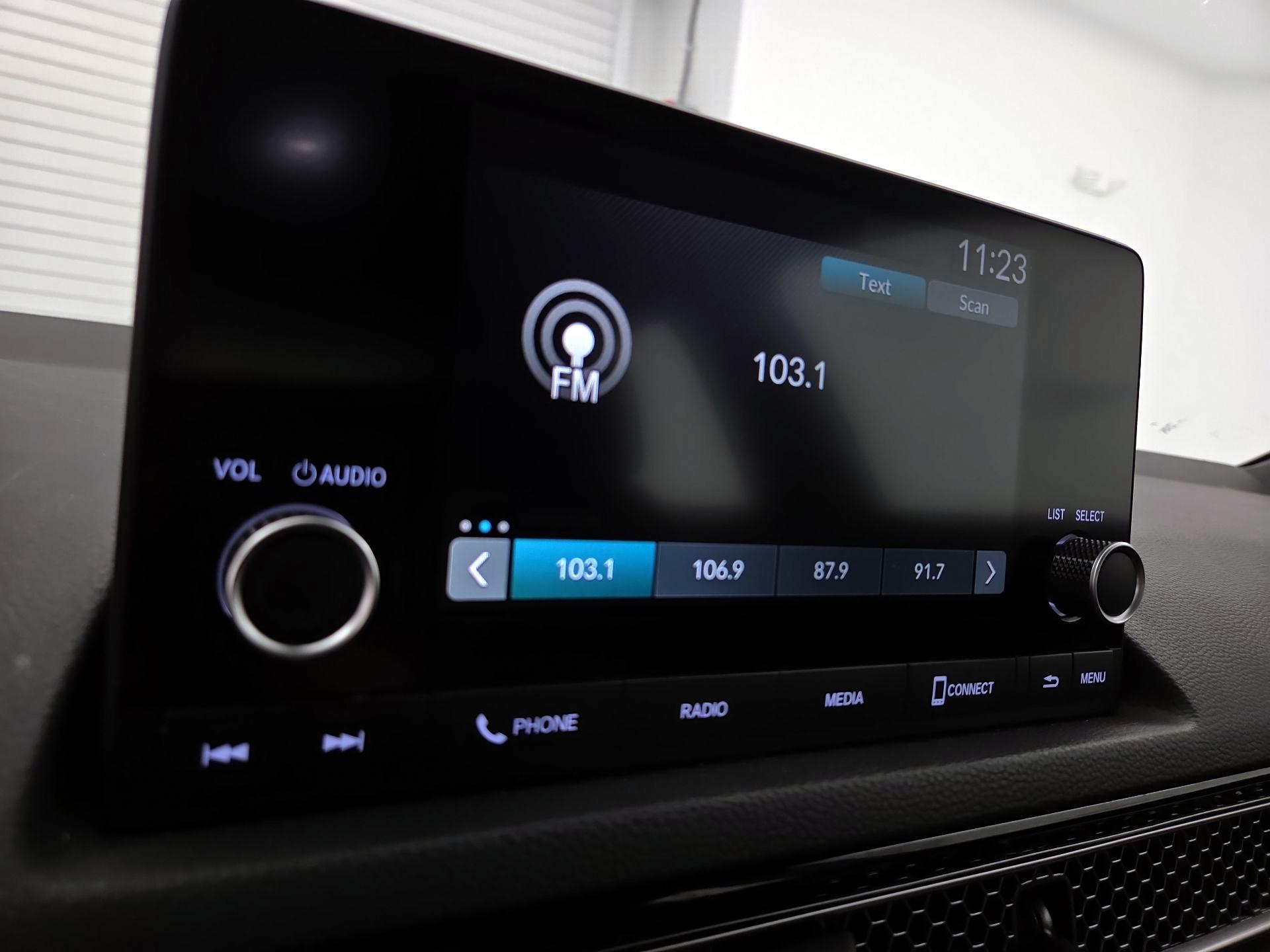 Thumbnail: 2023 Honda Civic - 15